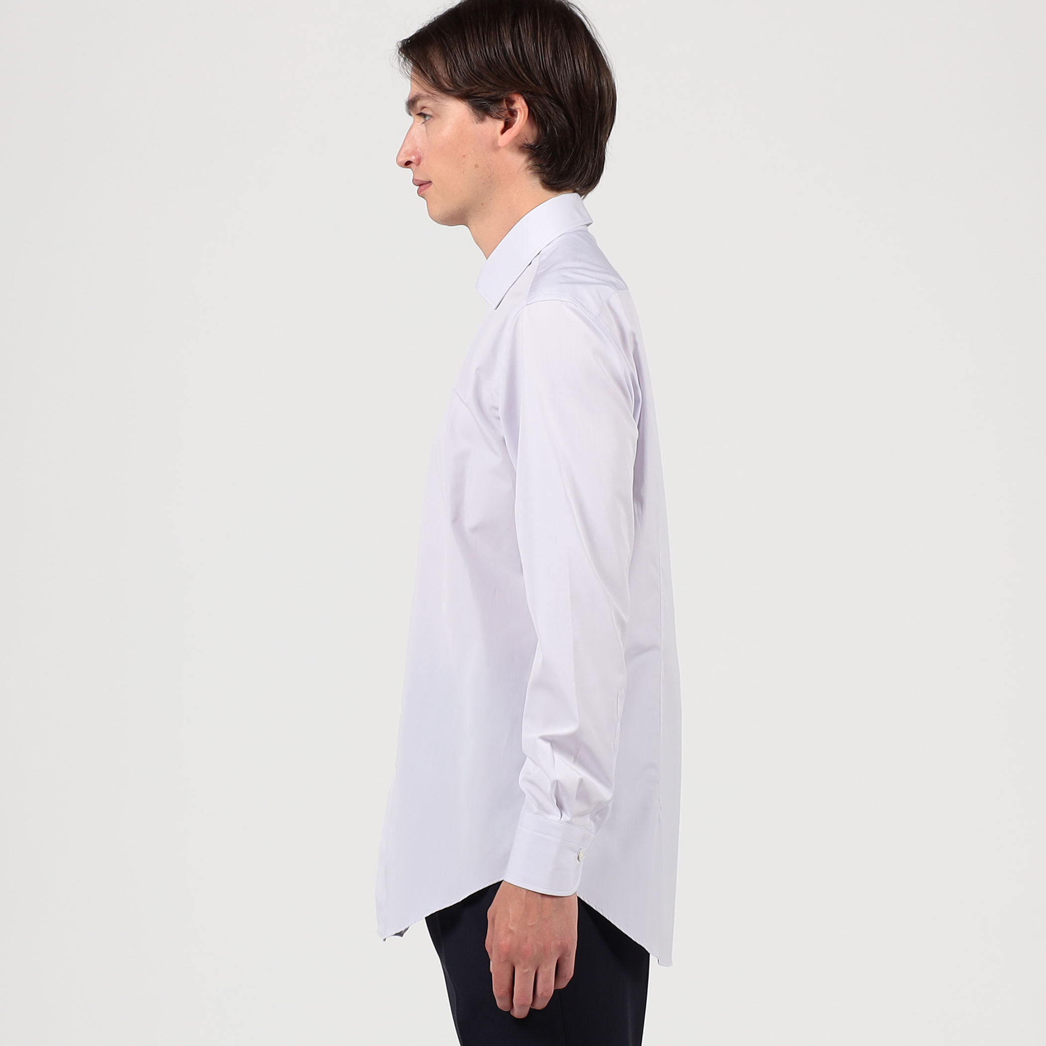 □120/2コットン レギュラーカラー ドレスシャツ｜トゥモローランド