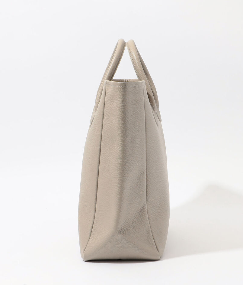 YOUNG&OLSEN EMBOSSED LEATHER TOTE BAG｜トゥモローランド 公式通販 