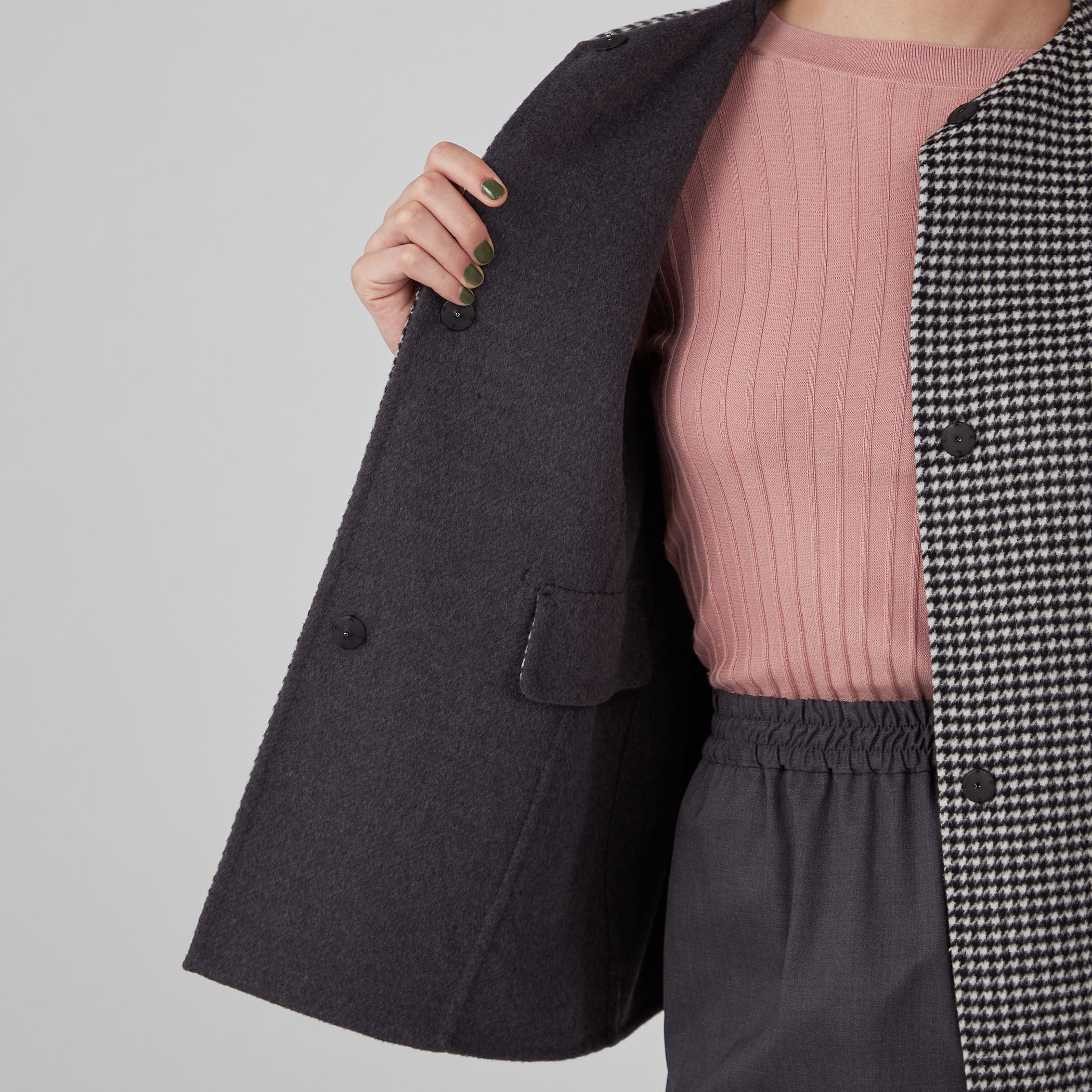 スーパーダブルフェイス リバーシブコートTOMORROWLAND TOMORROWLAND（トゥモローランド） スーパーダブルフェイス