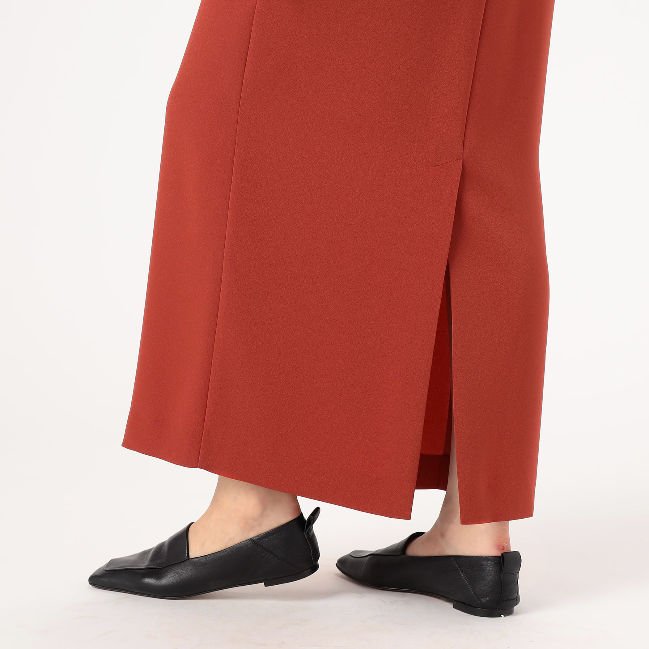 美品✨️コズミックワンダー クラッシックバックサテンドローストリングバックスカート バックサテンジョーゼット タイトスカート｜トゥモローランド