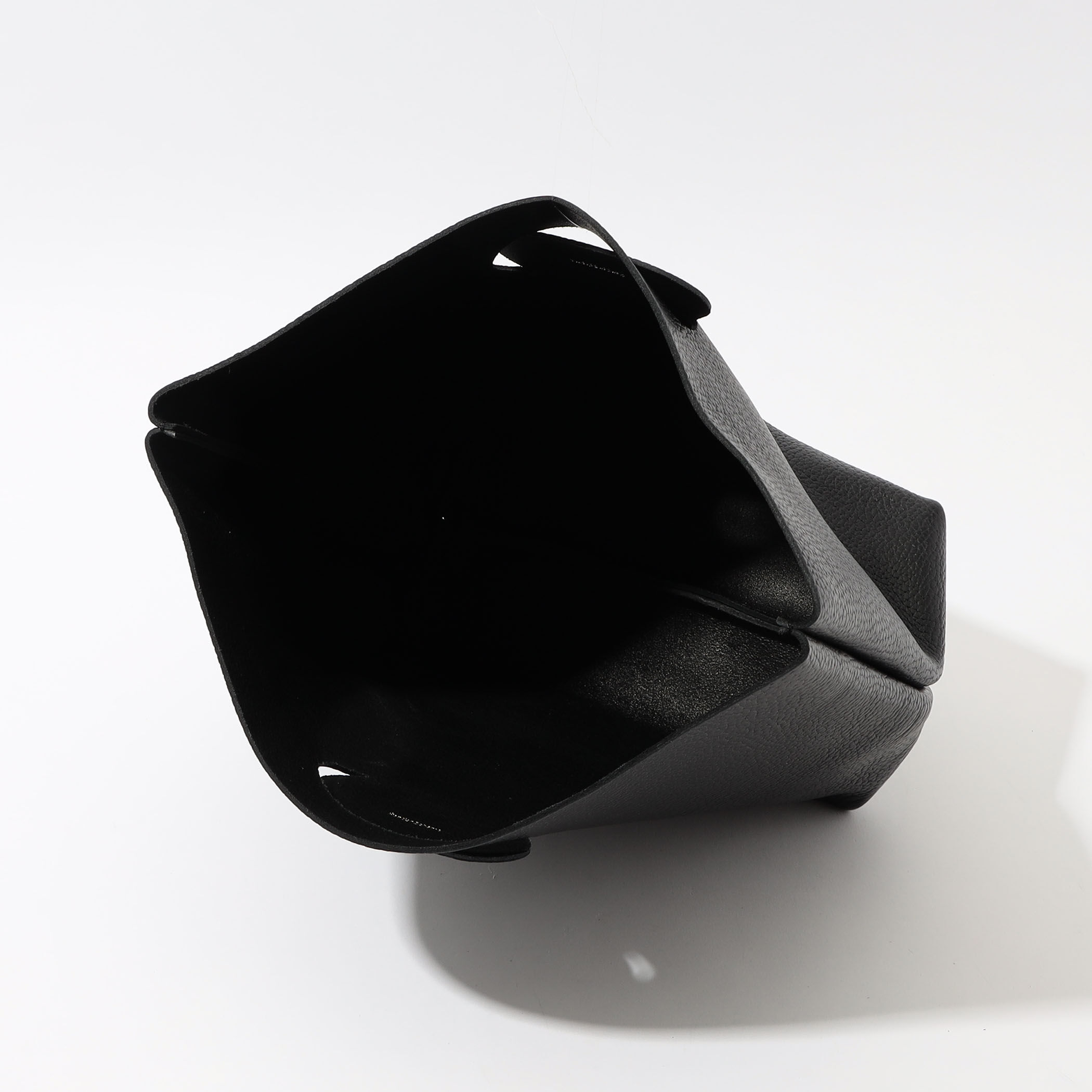 hender 国内6月22日発売予定】エンダー スキーマ × アディダス オリジナルス