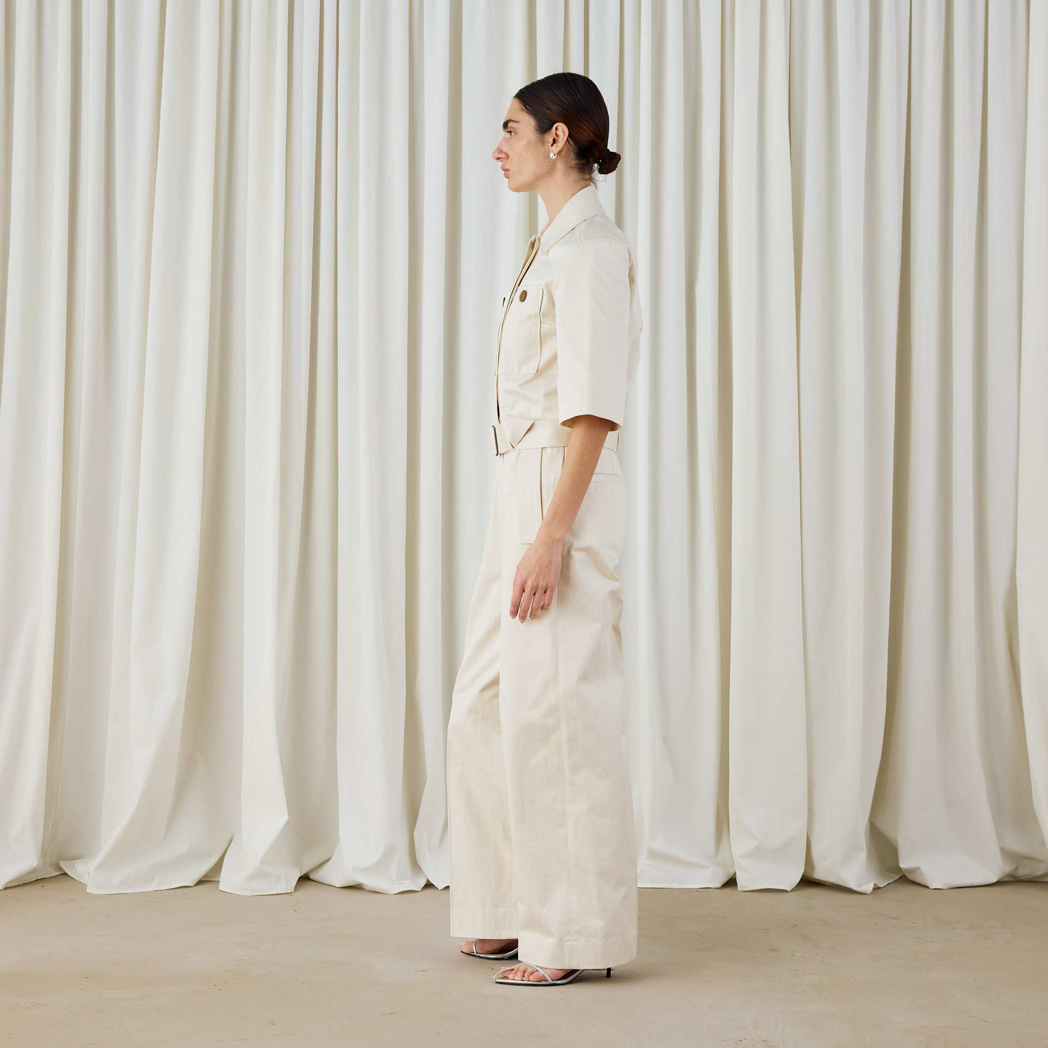 コットンサテン ジャンプスーツ｜トゥモローランド 公式通販