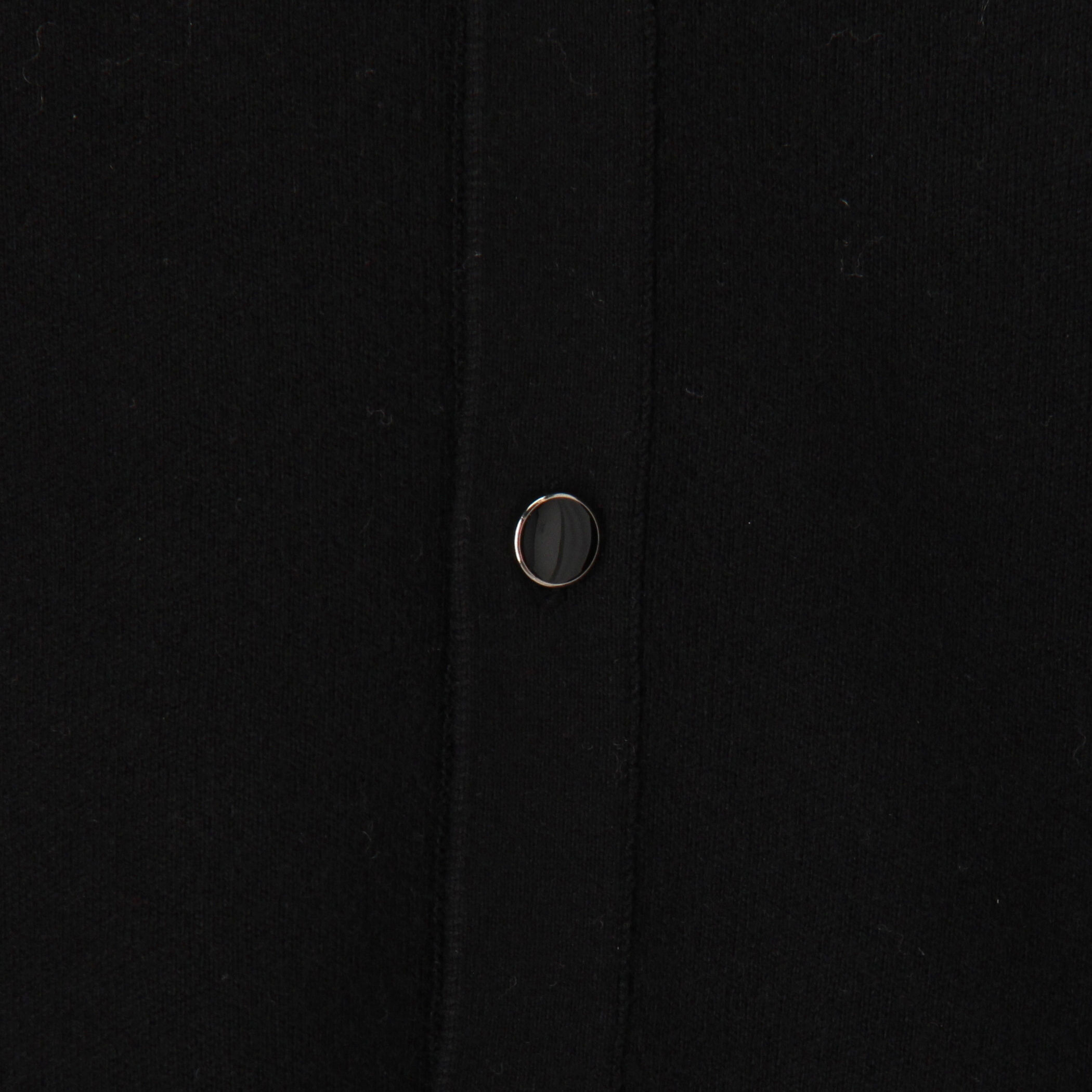 コットンカシミヤ パールロゴポロカーディガン｜トゥモローランド 公式通販