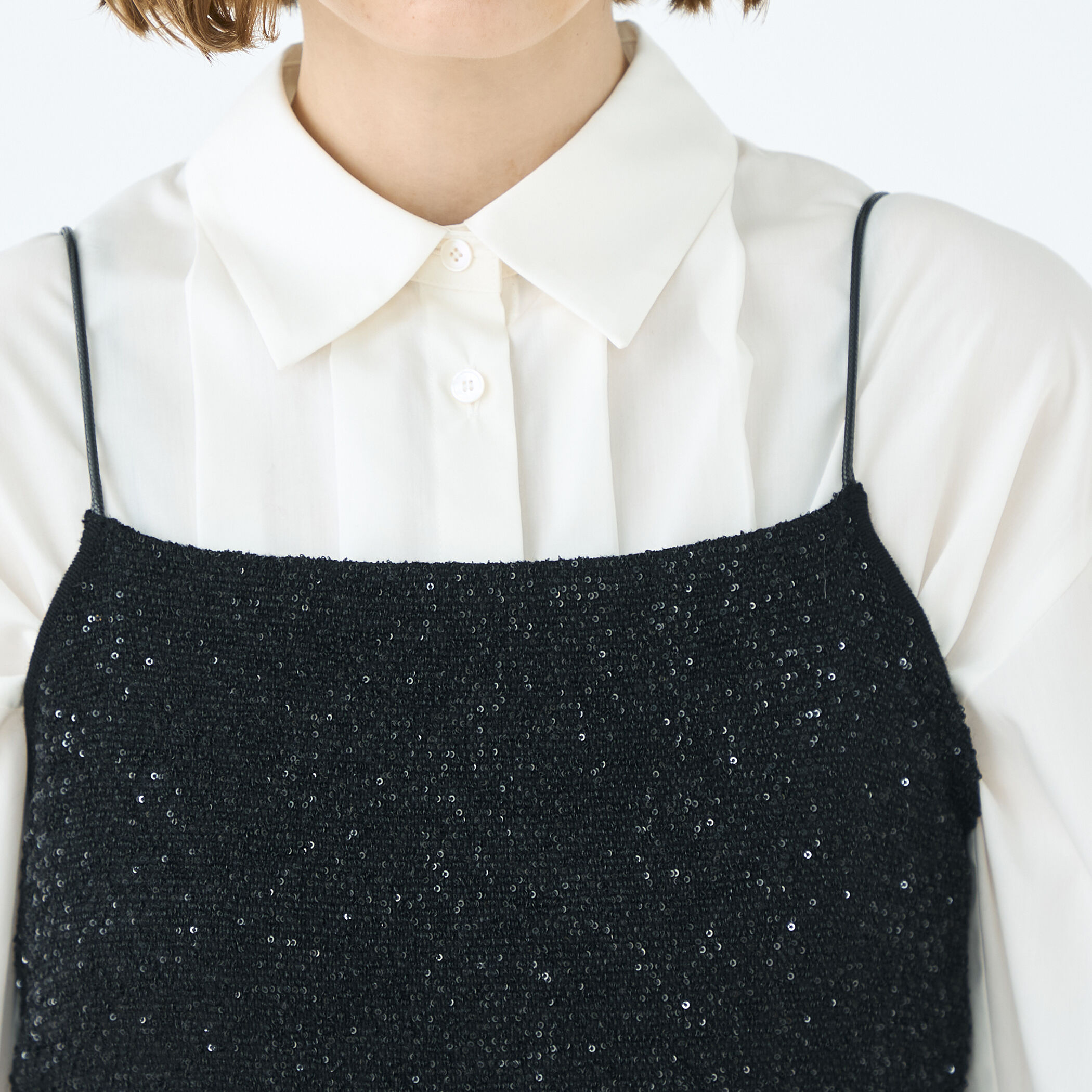 ストレッチスパンコール ショートキャミソール｜トゥモローランド 公式通販