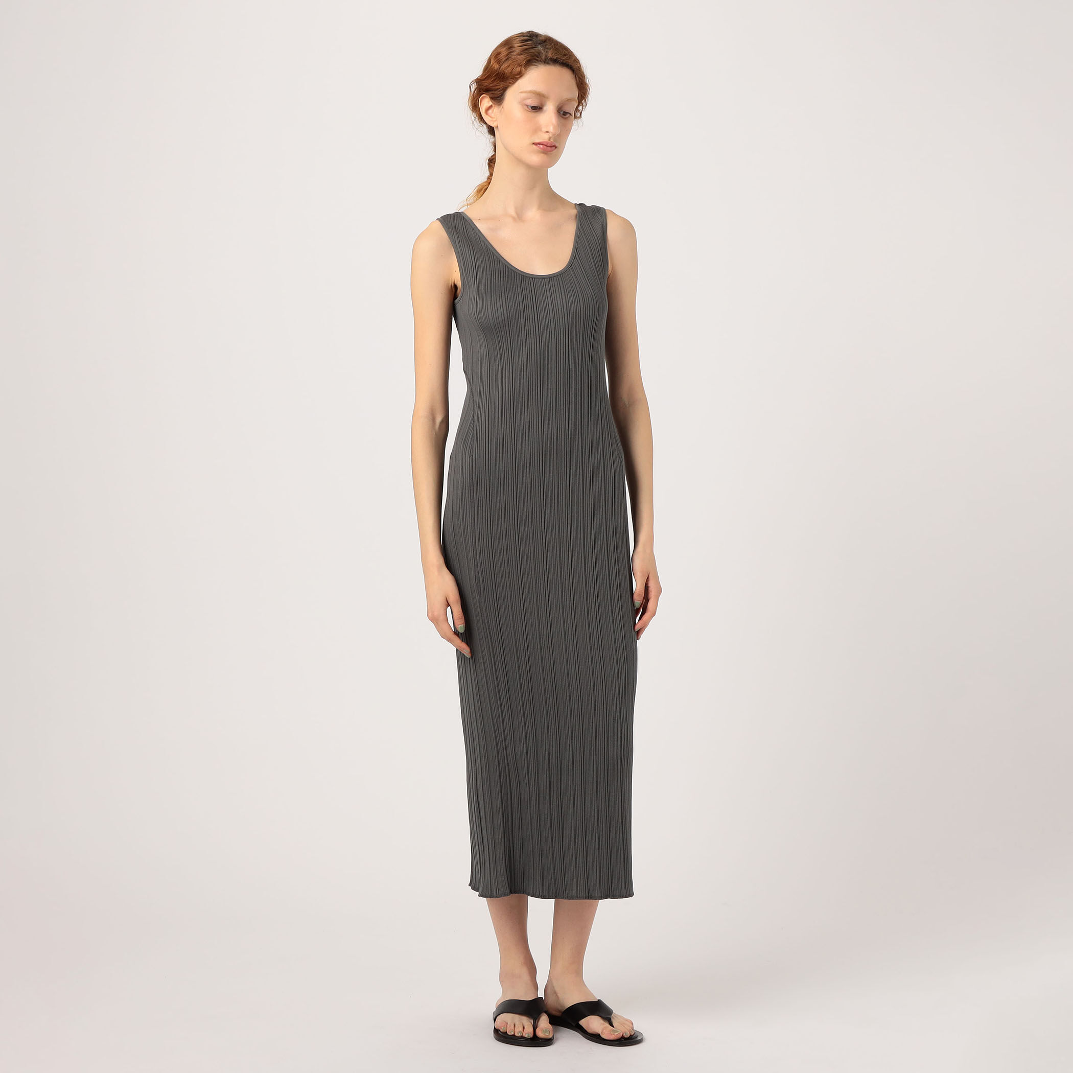 Mame Kurogouchi Random Ribbed Organic Cotton 2way Dress｜トゥモローランド 公式通販