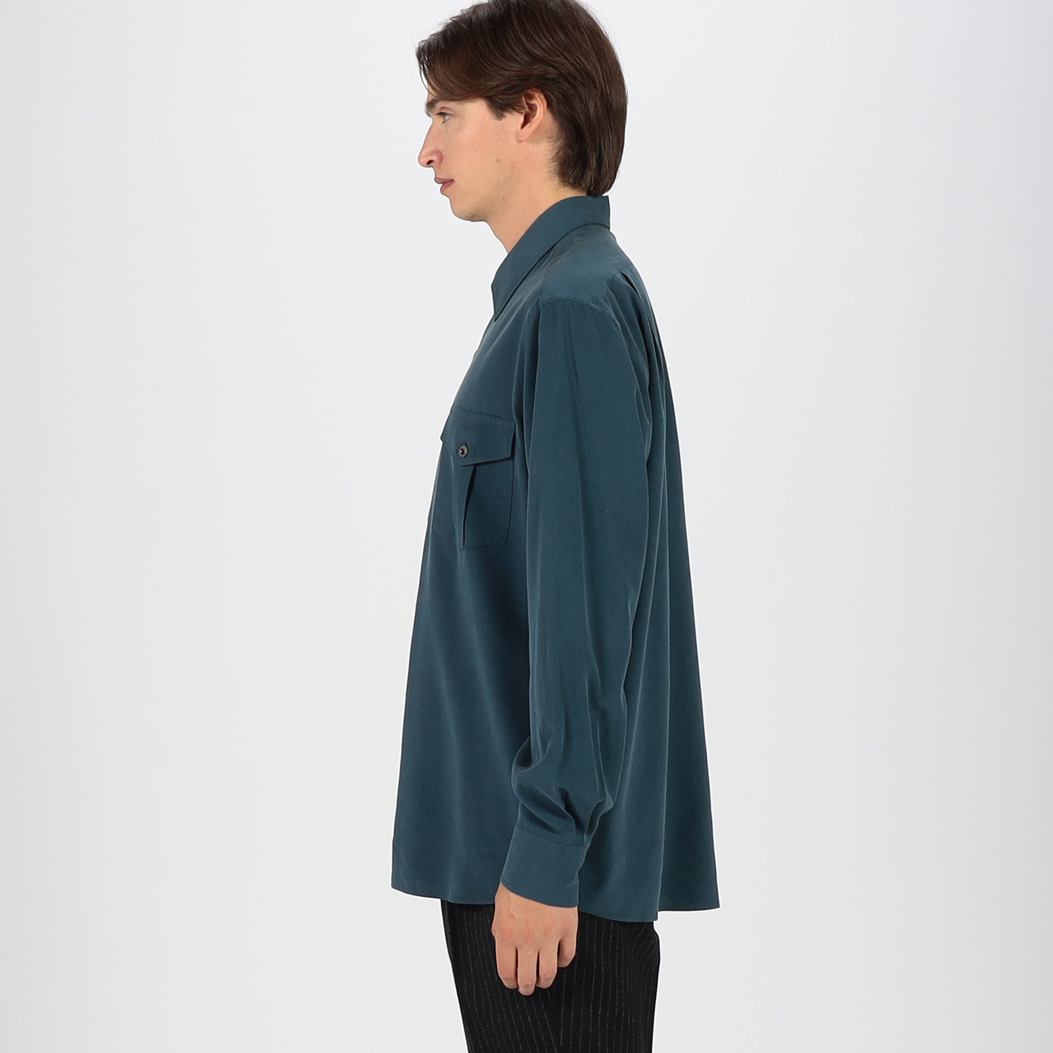 シルクタフタ ダブルポケット レギュラーカラーシャツ