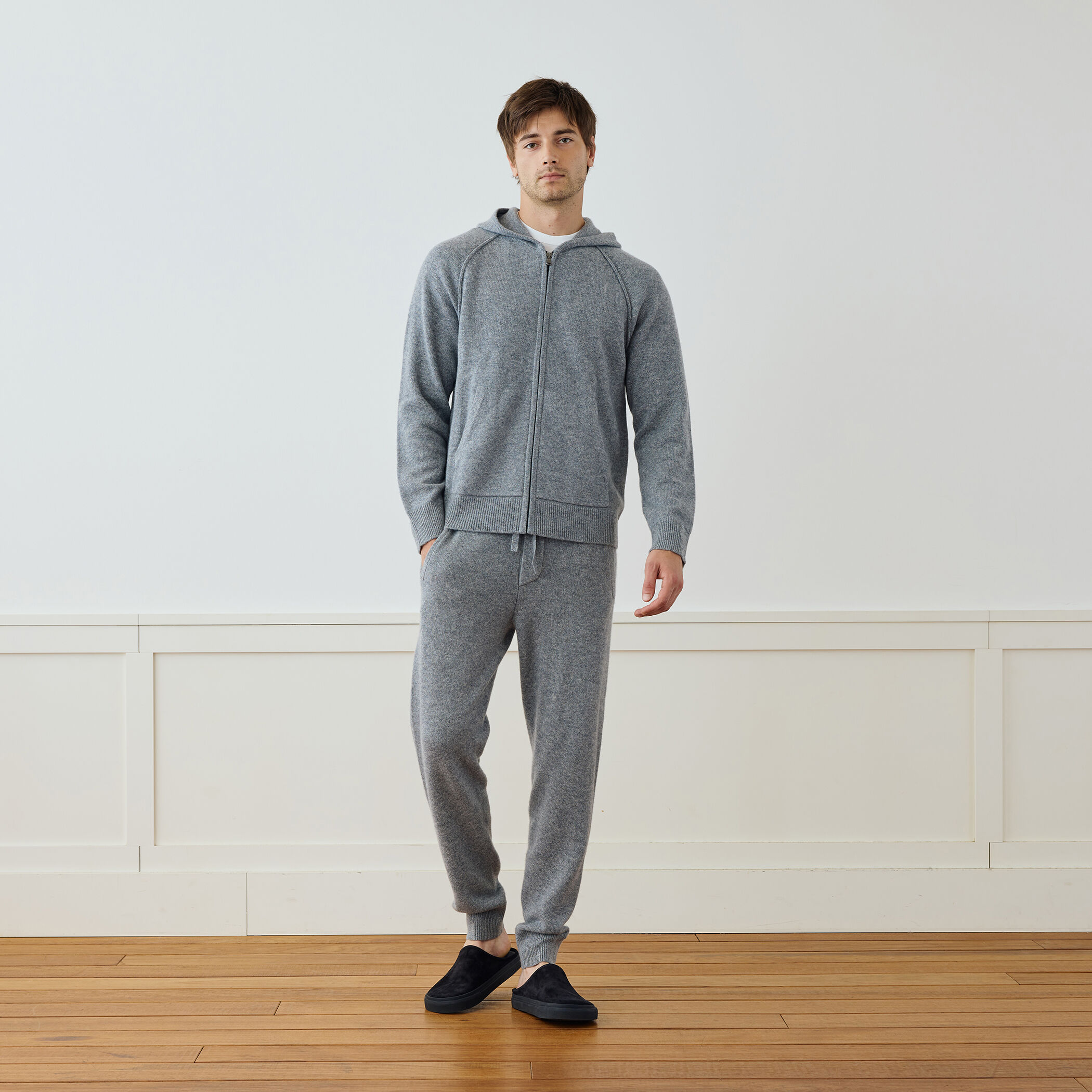 リサイクルカシミヤ ジップアップパーカー MRBC2121｜トゥモローランド