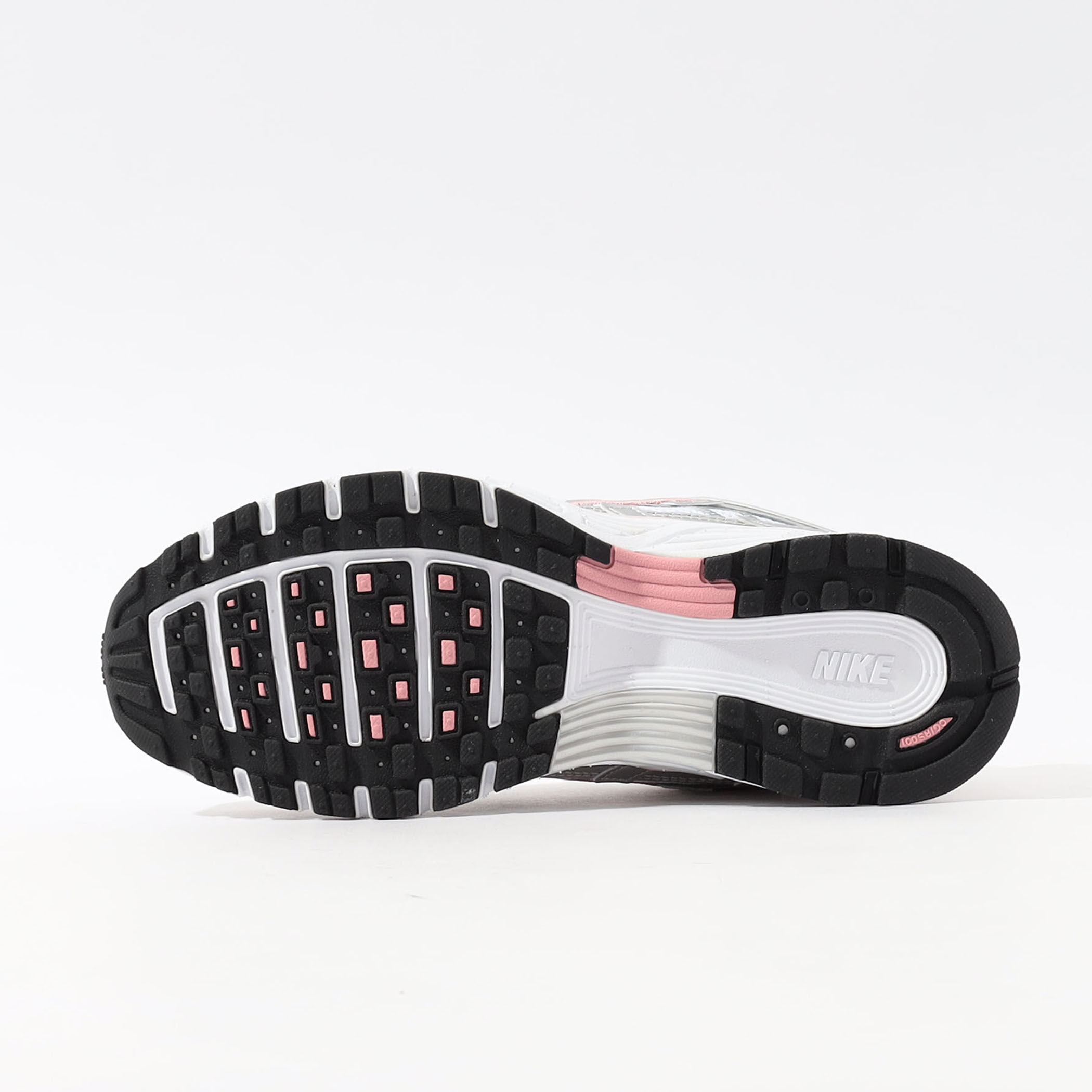 Nike P-6000 スニーカー｜トゥモローランド 公式通販