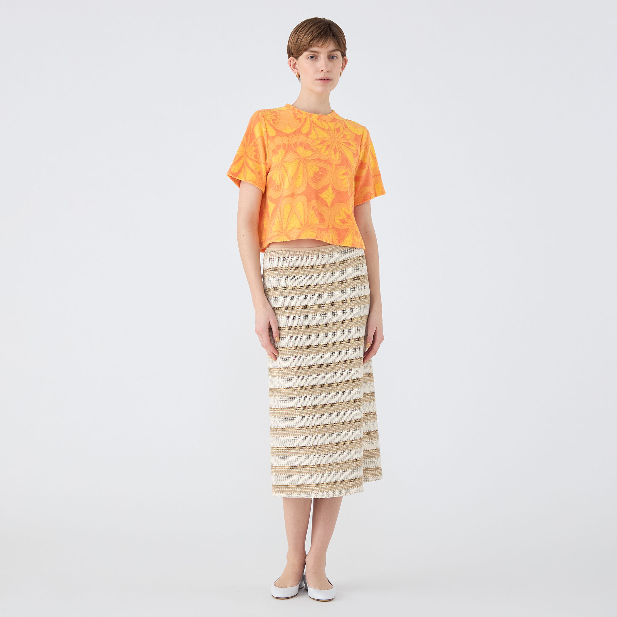 フラワーパイル クルーネックプルオーバー｜トゥモローランド 公式通販