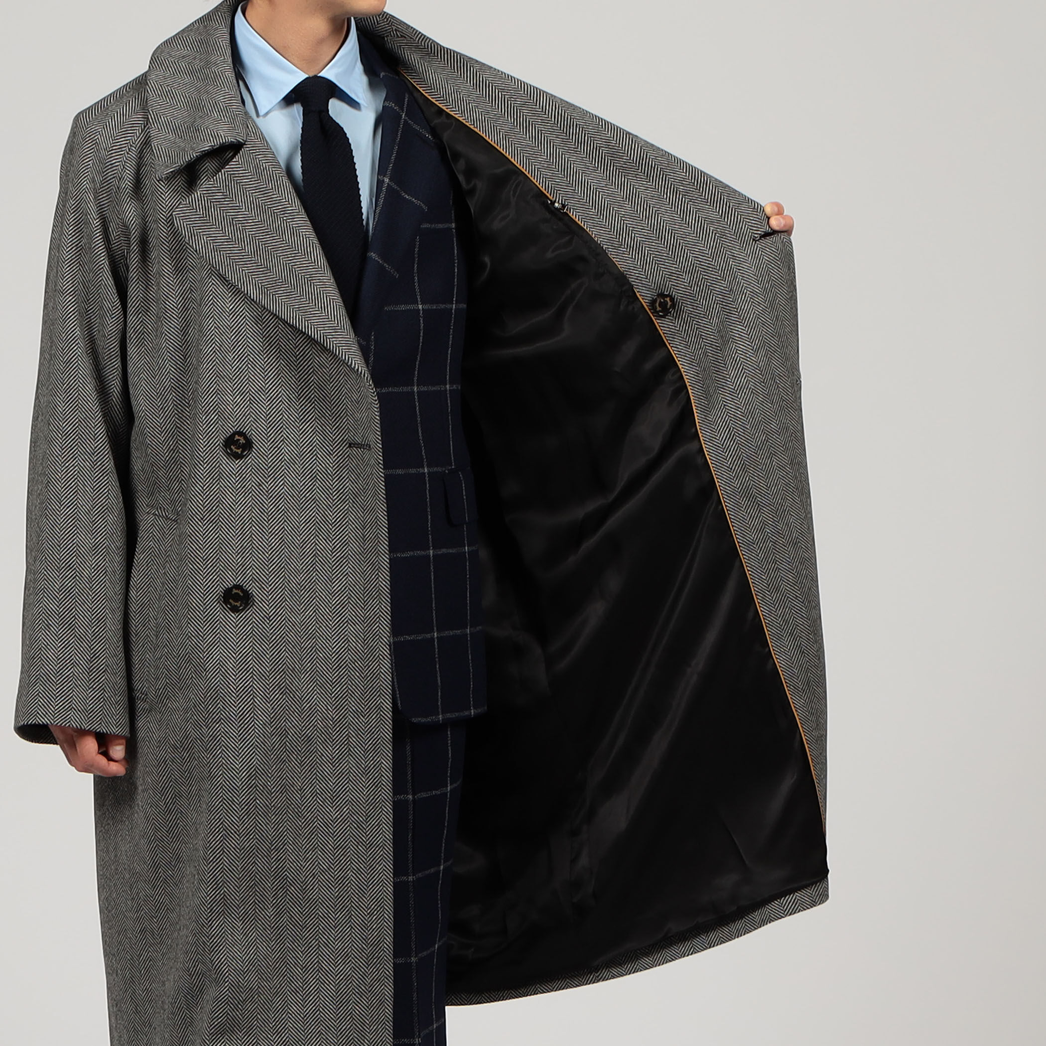 ヘルタースケルター　ウールコート セール】 【別注】TAGLIATORE ウールナイロンカシミヤ ダブル