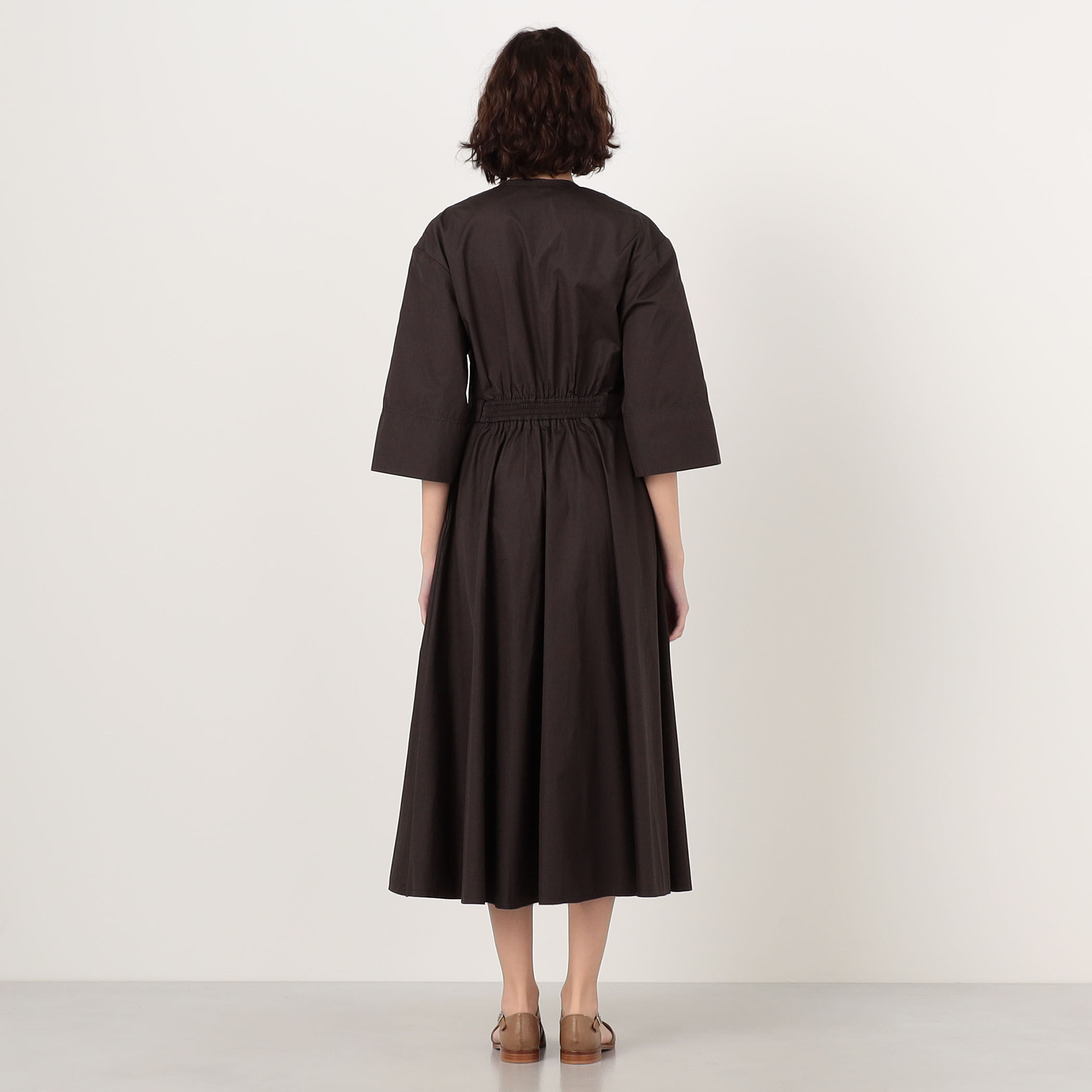 MKDT STUDIO DENILLA ワンピース｜トゥモローランド 公式サイト