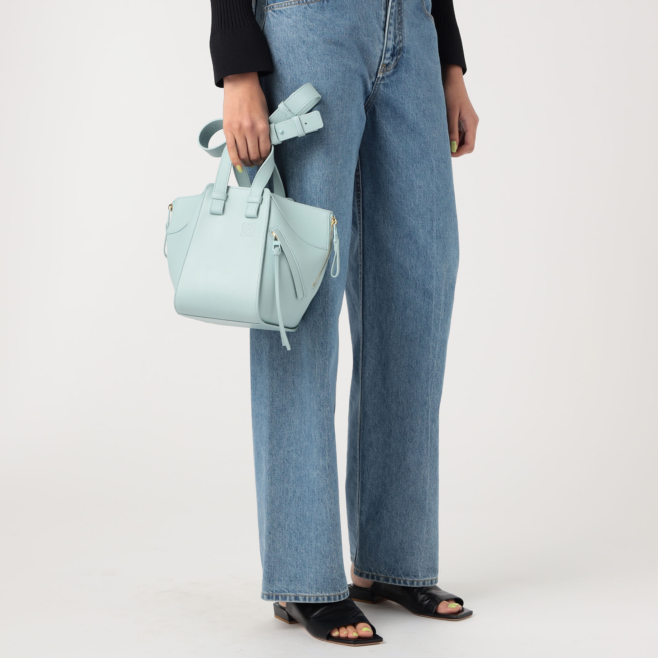 ★*★様 LOEWE 青緑 ハンドバッグ ブルー（青）系 LOEWE(ロエベ) ハンドバッグ(レディース) - 海外