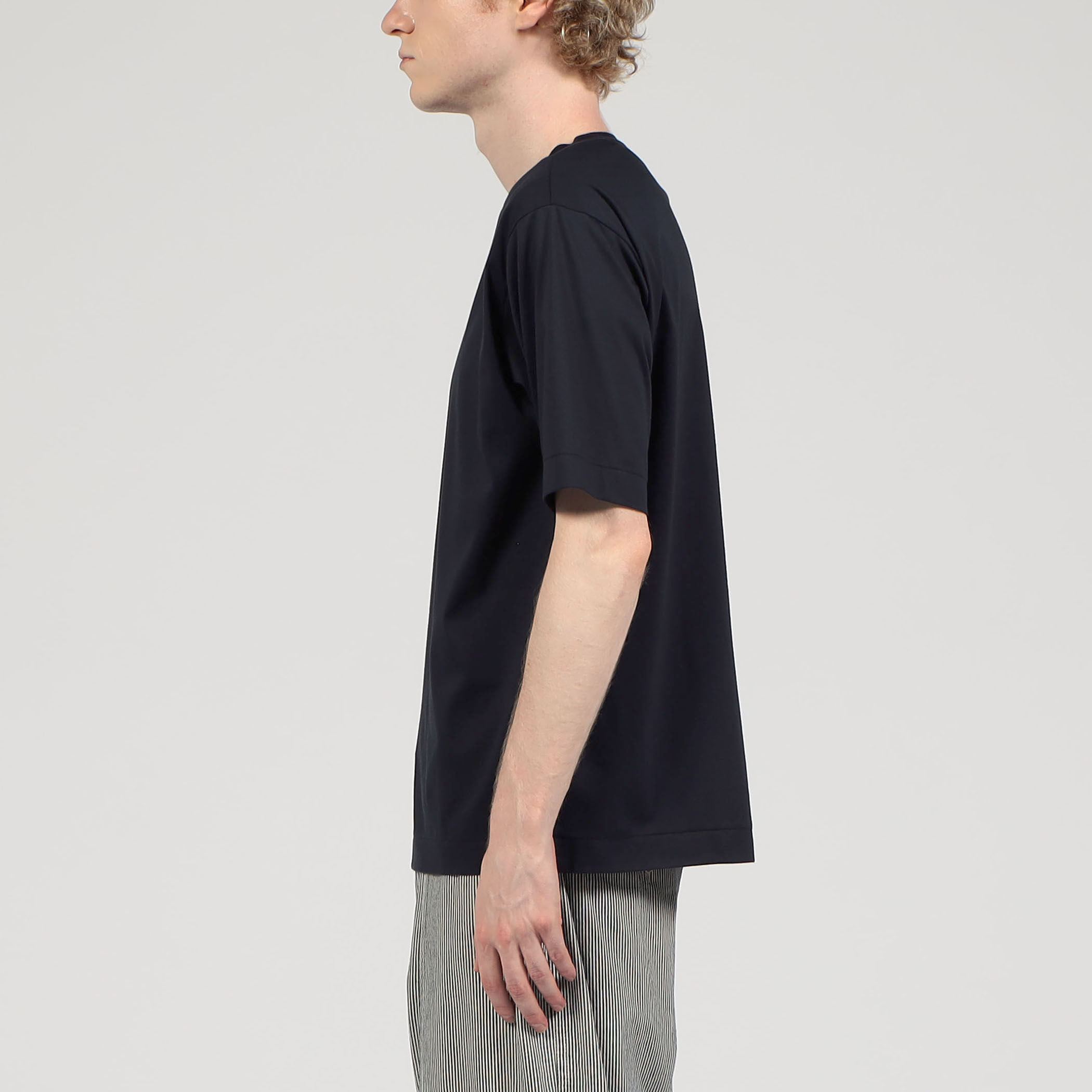 ウォッシャブルシルク クルーネックTシャツ ブラック