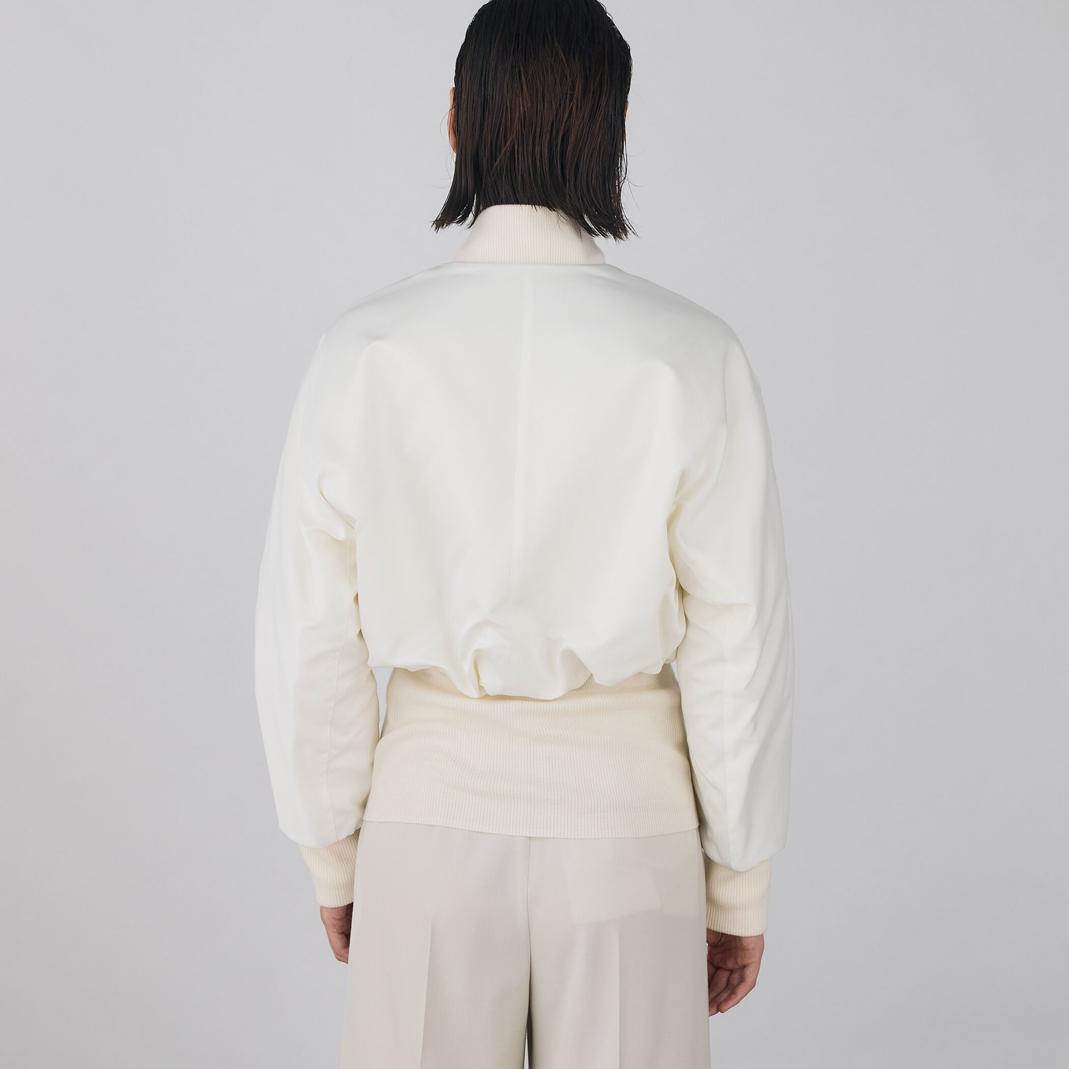 ポリエステルスムースダブルクロス クロップドブルゾン