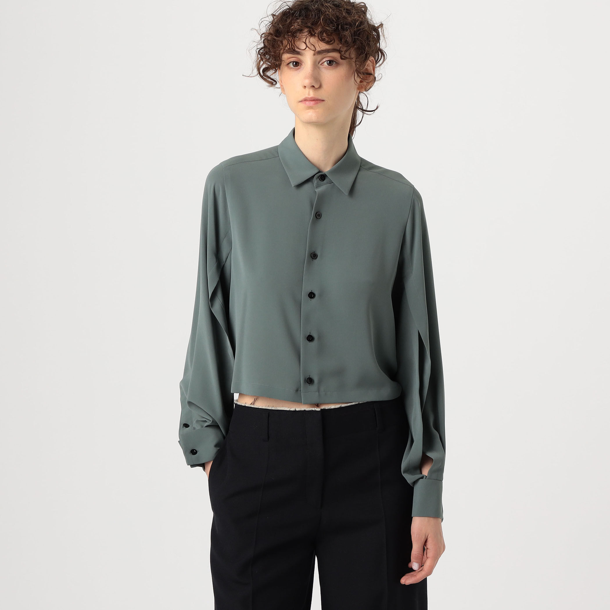 【HYKE】新品 - TA/P CROPPED SHIRT 25SS T／W VOILE CROPPED SHIRT 25SS