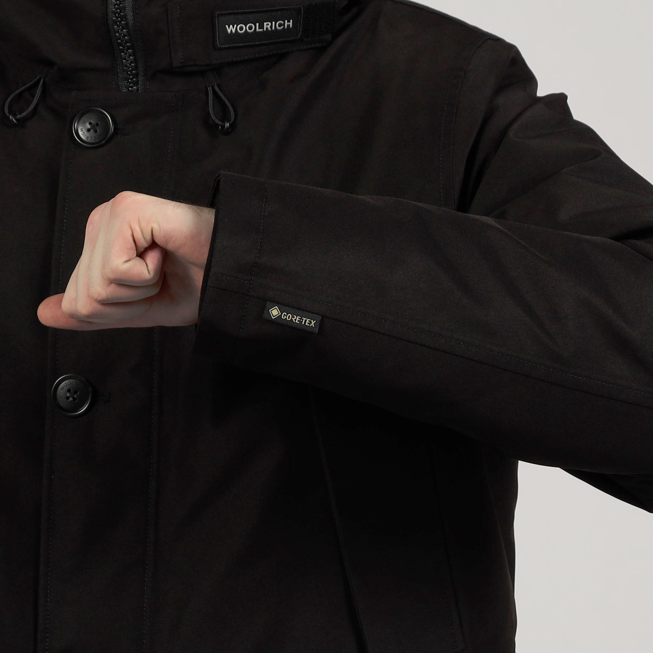 WOOLRICH GTX MOUNTAIN PARKA ダウンジャケット