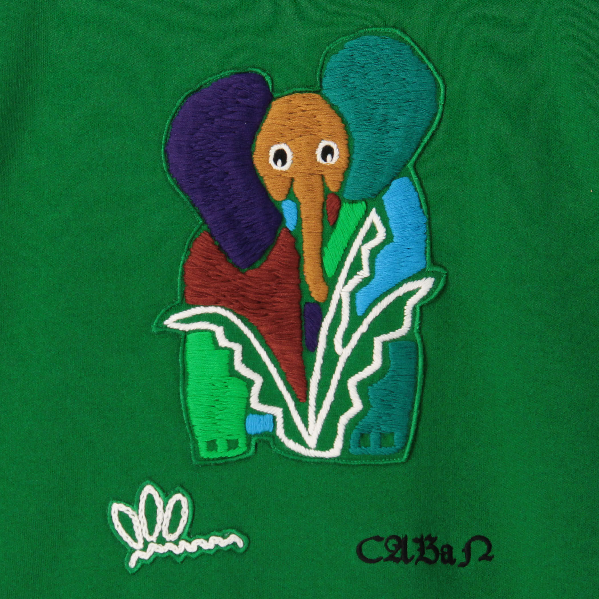 スペシャルセール！【キャバン （caban）】象刺繍 ホワイト Tシャツ キャバン （caban）】象刺繍 ホワイト Tシャツ お値下げの予定