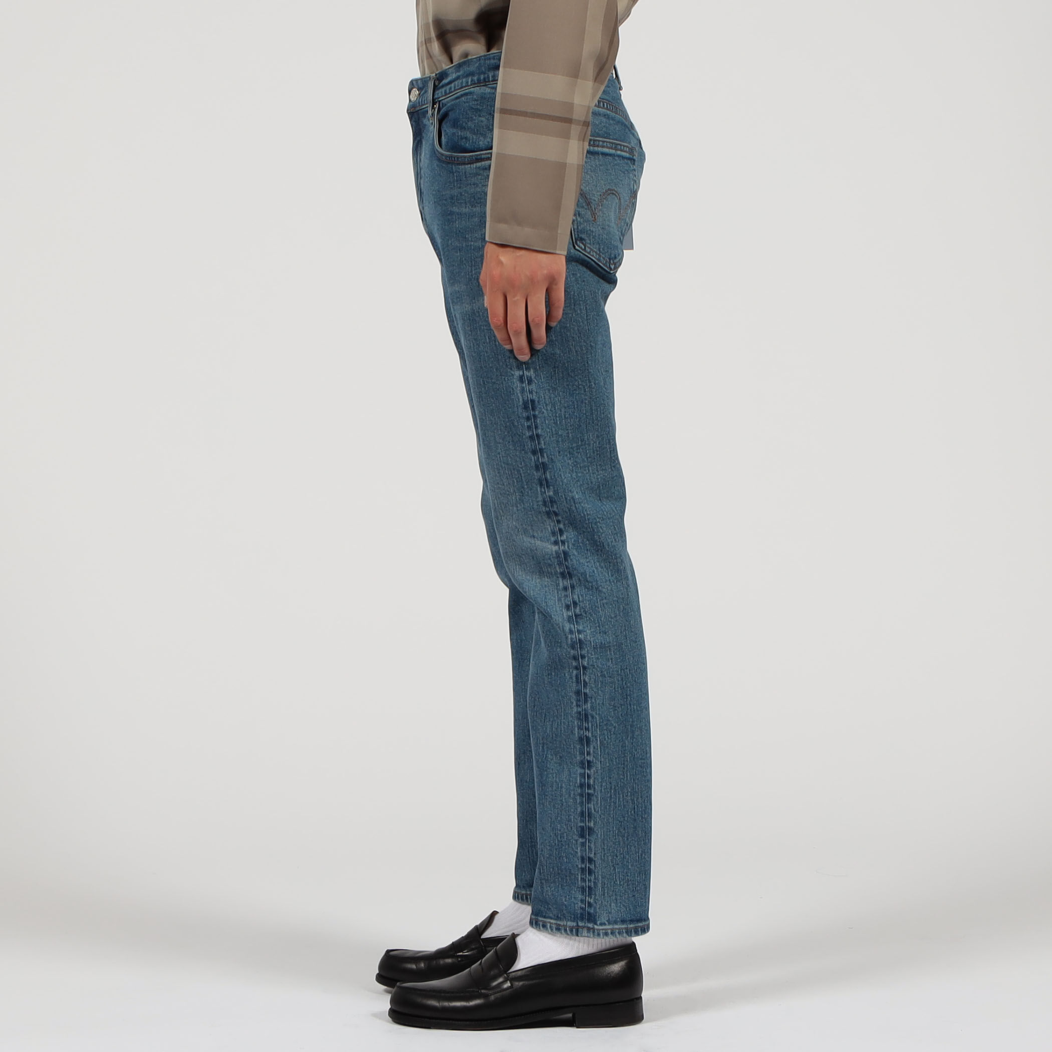 □【別注】EDWIN REGULAR TAPPERD USED デニムパンツ
