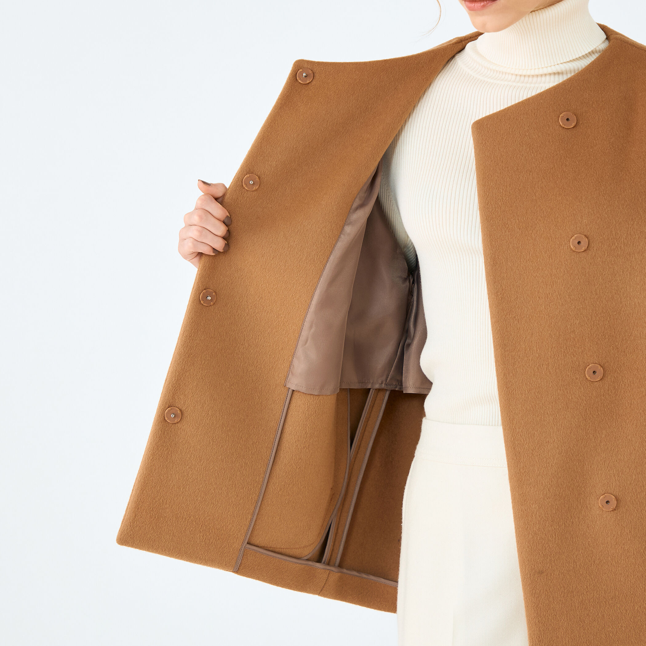 ウールカシミヤビーバー ショートコクーンコート｜トゥモローランド