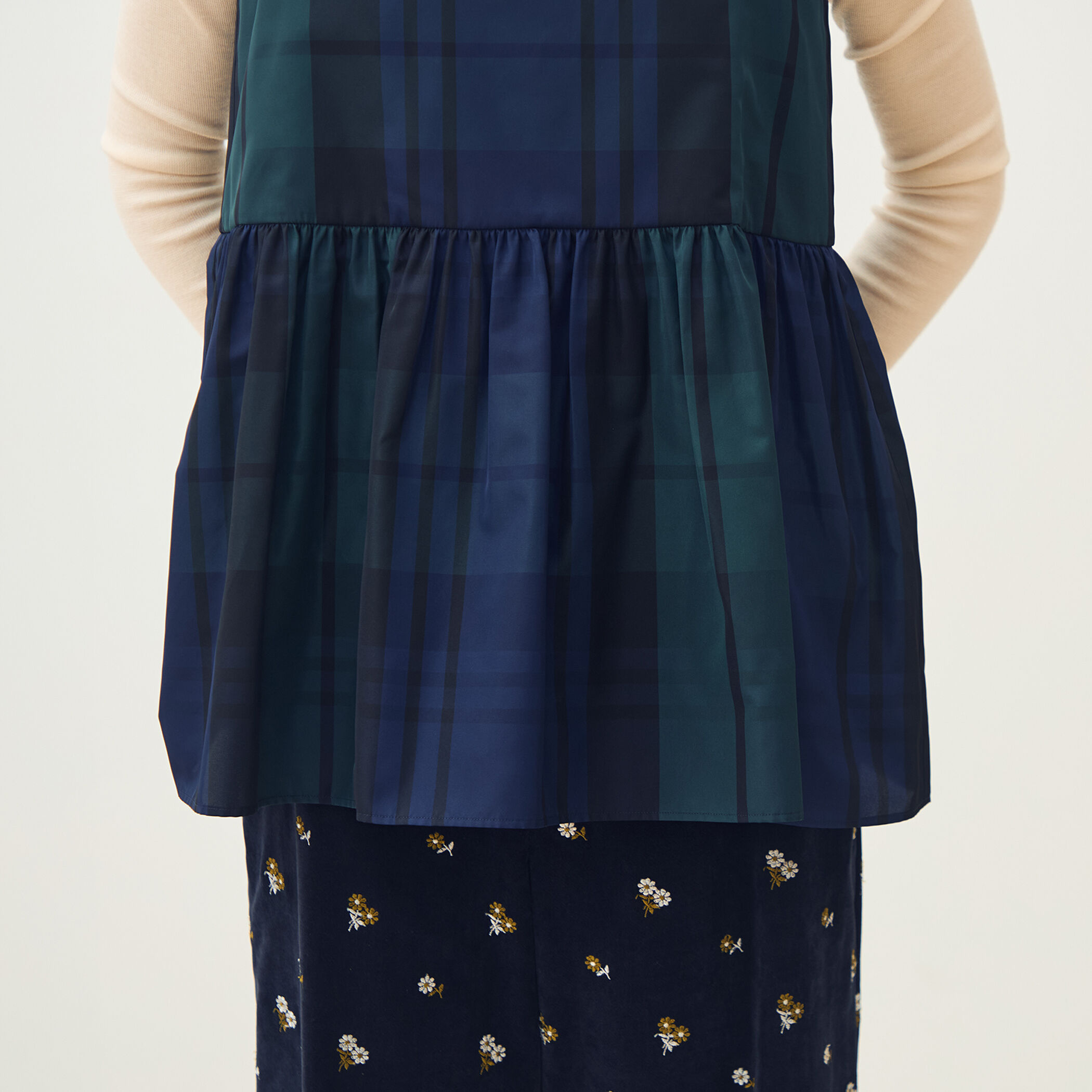 シルクタフタチェック キャミソールトップス｜トゥモローランド 公式通販