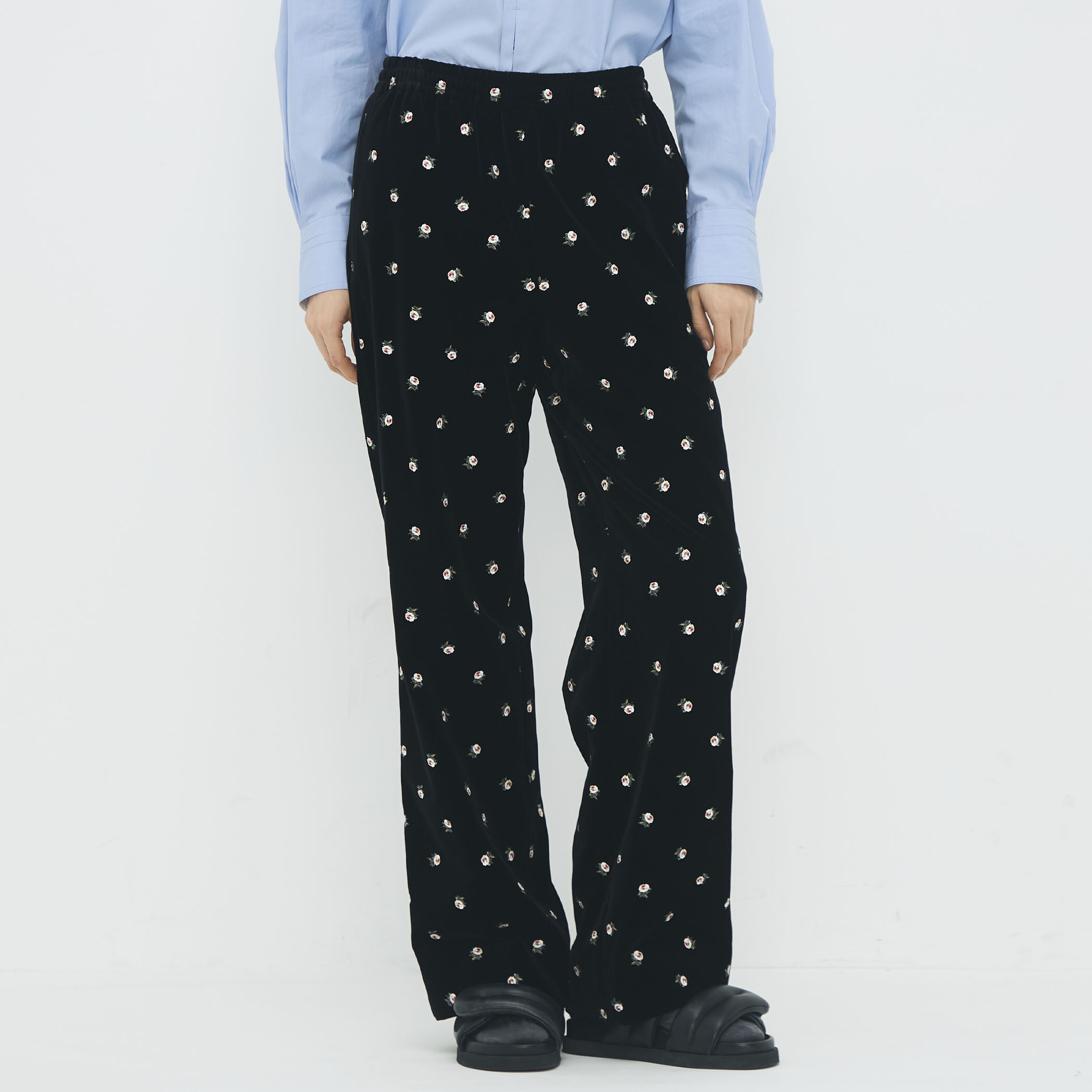 ベロア PETIT ROSEプリントパンツ｜トゥモローランド 公式通販