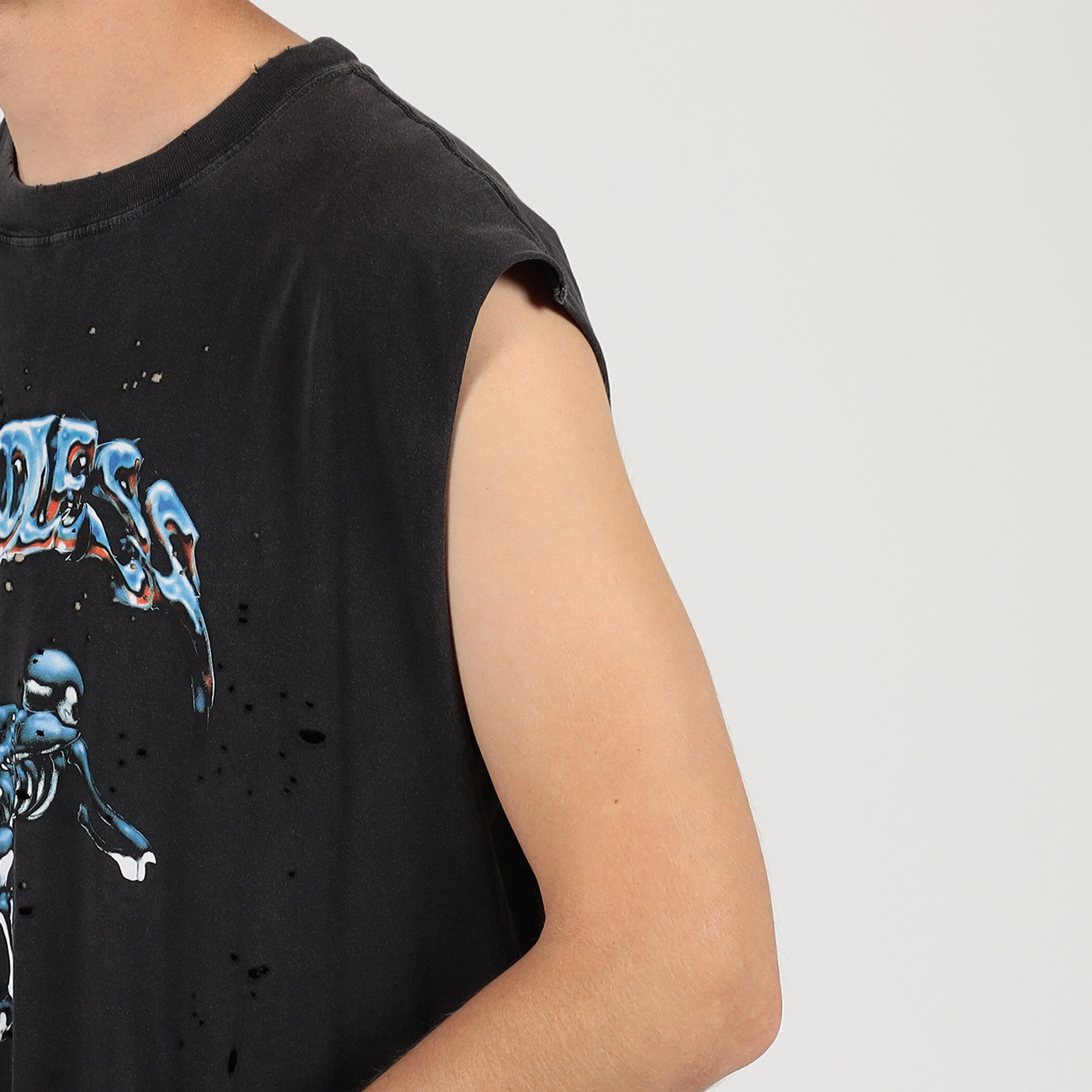 SATISFY MothTech Muscle T-Shirt｜トゥモローランド 公式サイト