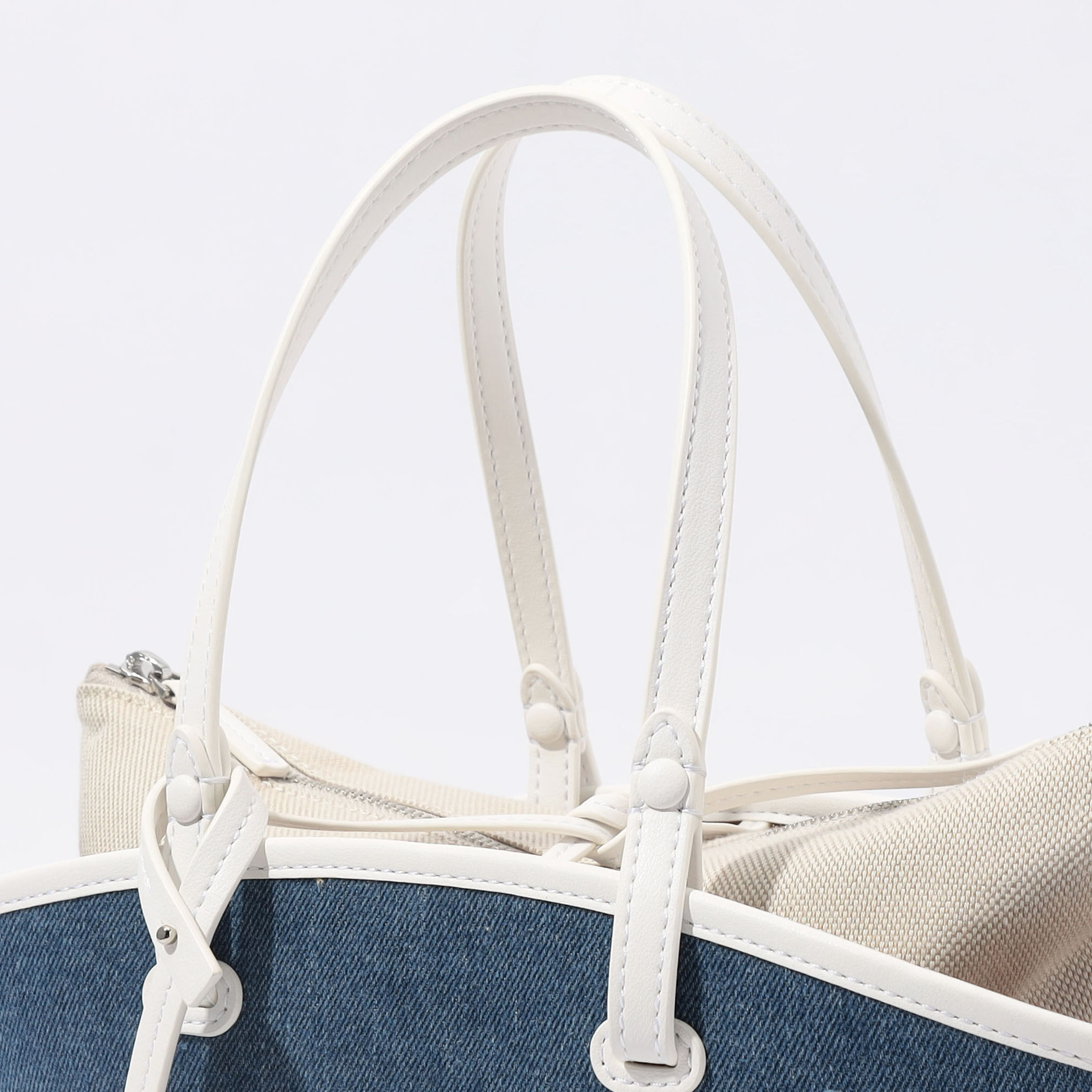 VASIC トゥモローランド別注VASIC VASKET MINI 別注】VASIC VASKET MINI ハンドバッグ | maison