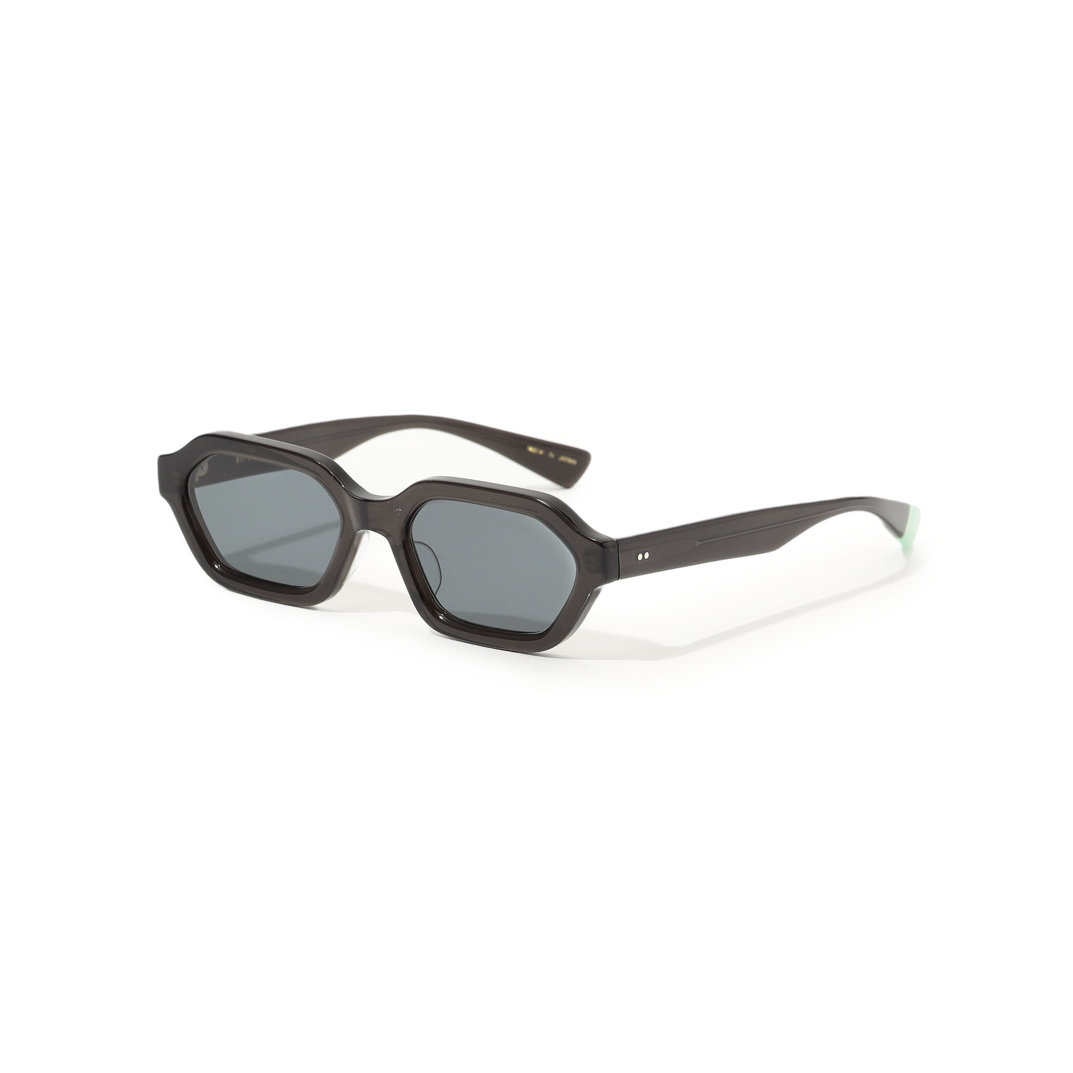BE010 – BLANC..ONLINE STORE