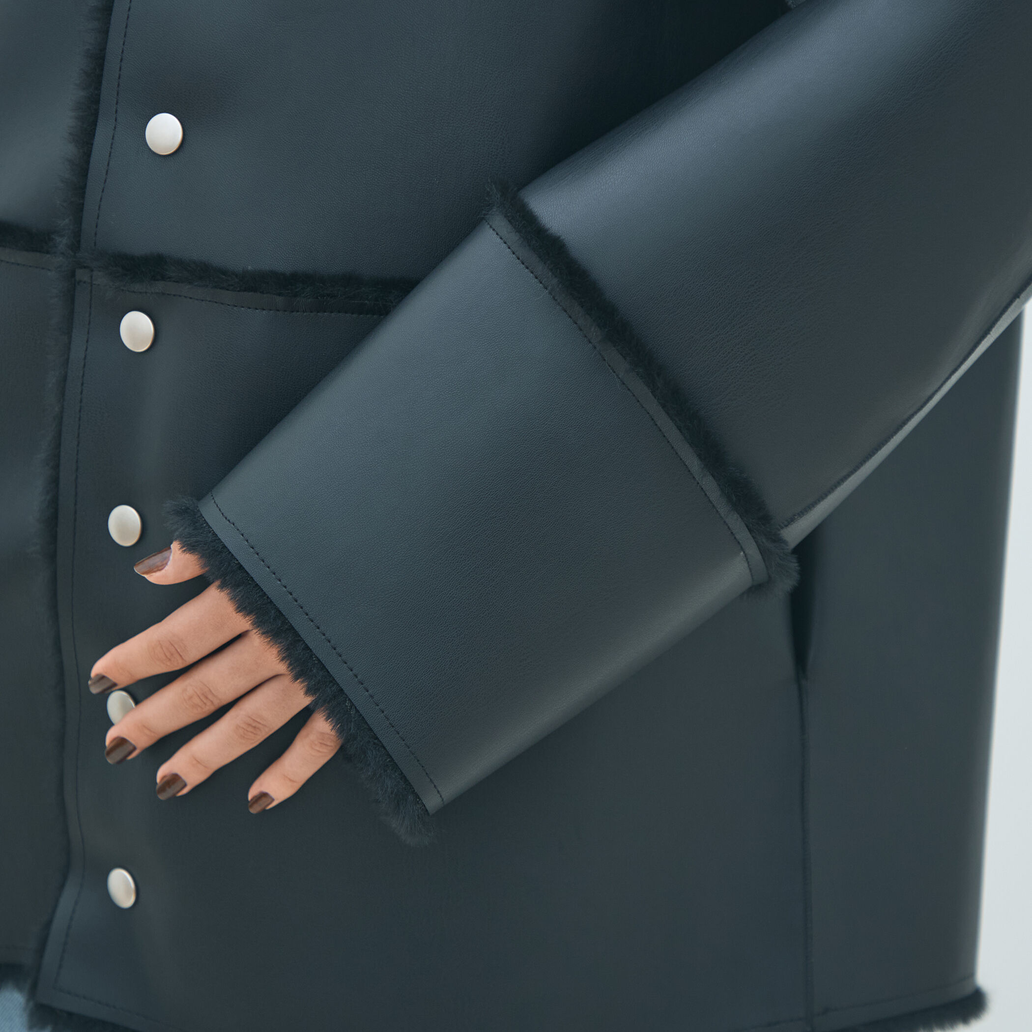 ムートンリバーシブルショートコート フェイクムートン リバーシブルショートコート | maison