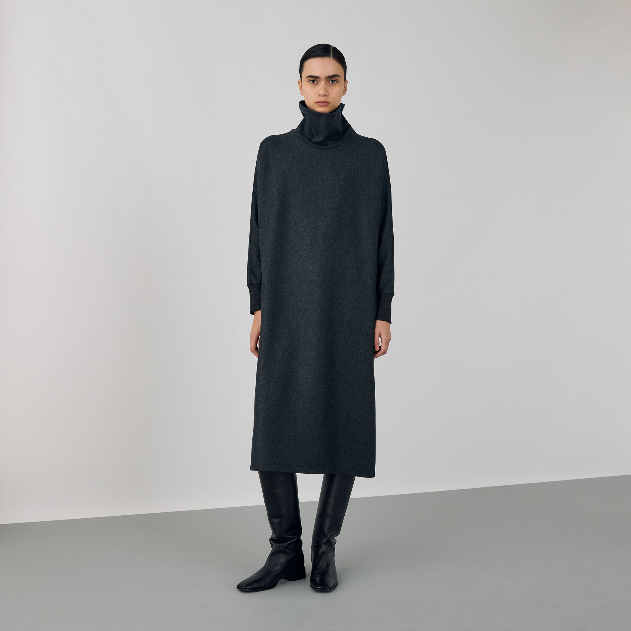 ニットコンビネーション ハイネックワンピース｜トゥモローランド 公式通販