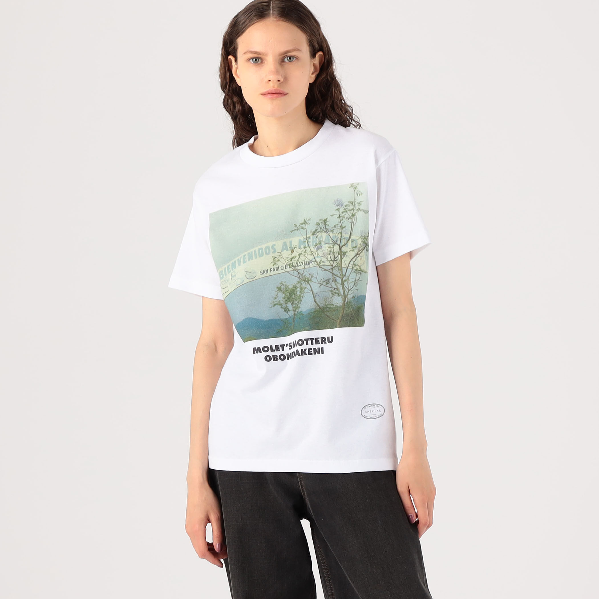 TANG TANG MOLETSMOTTERUOBONDAKENI PHOTO Tシャツ｜トゥモローランド 公式通販