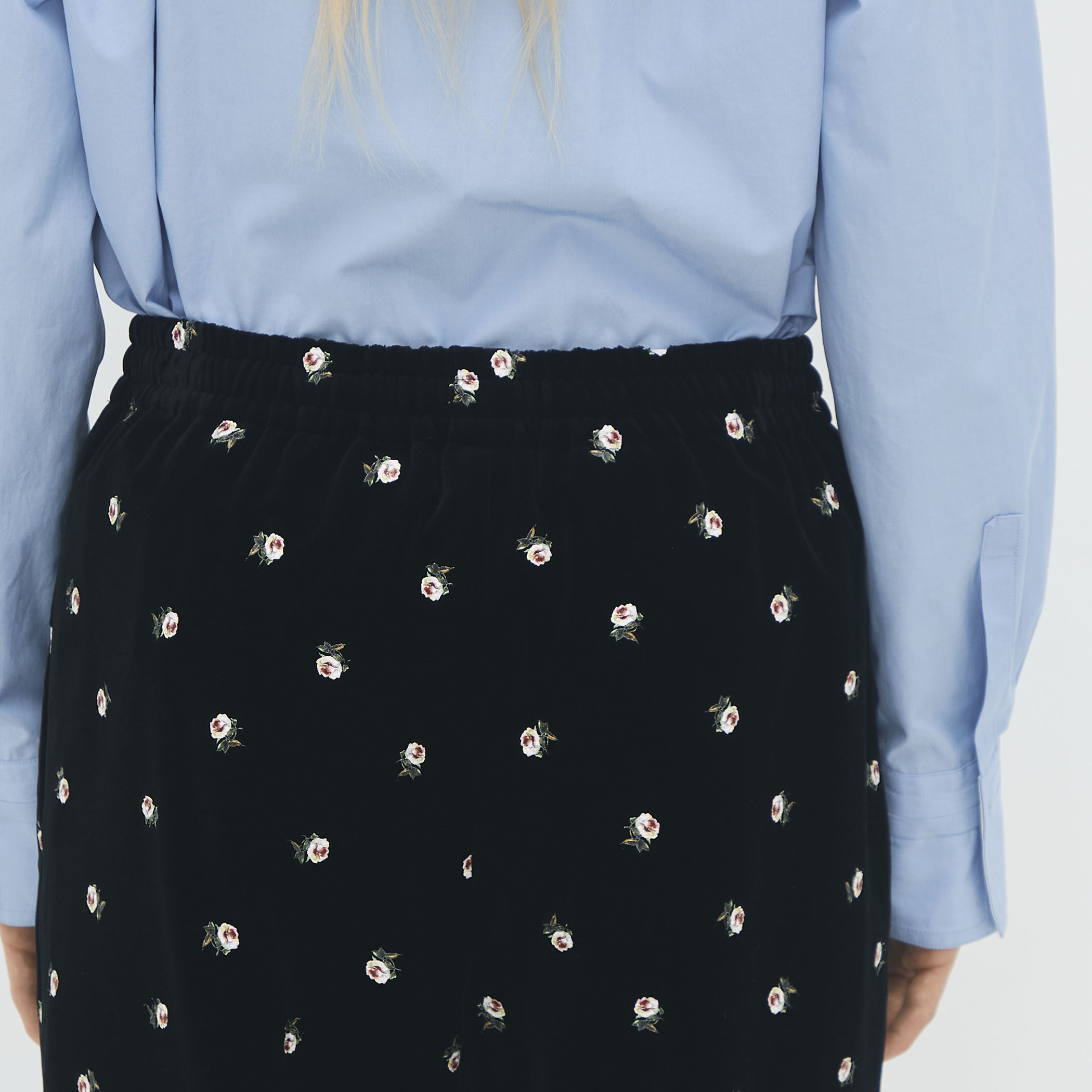 ベロア PETIT ROSEプリントパンツ｜トゥモローランド 公式通販