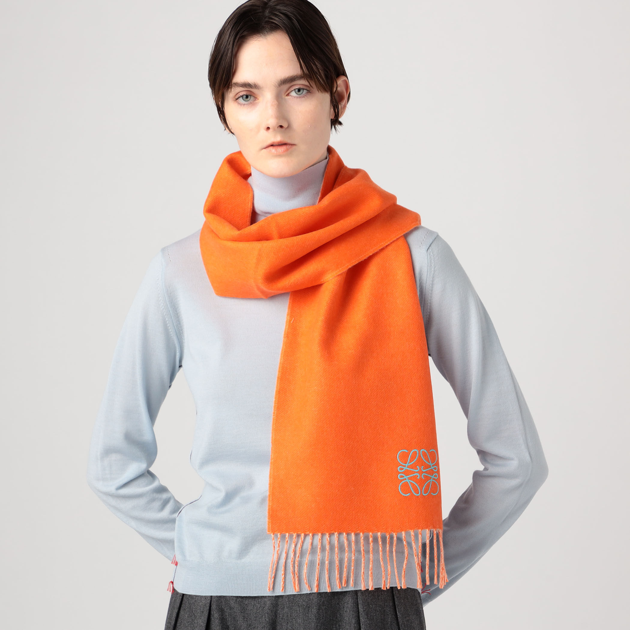 LOEWE ウールカシミヤ バイカラーアナグラムストール
