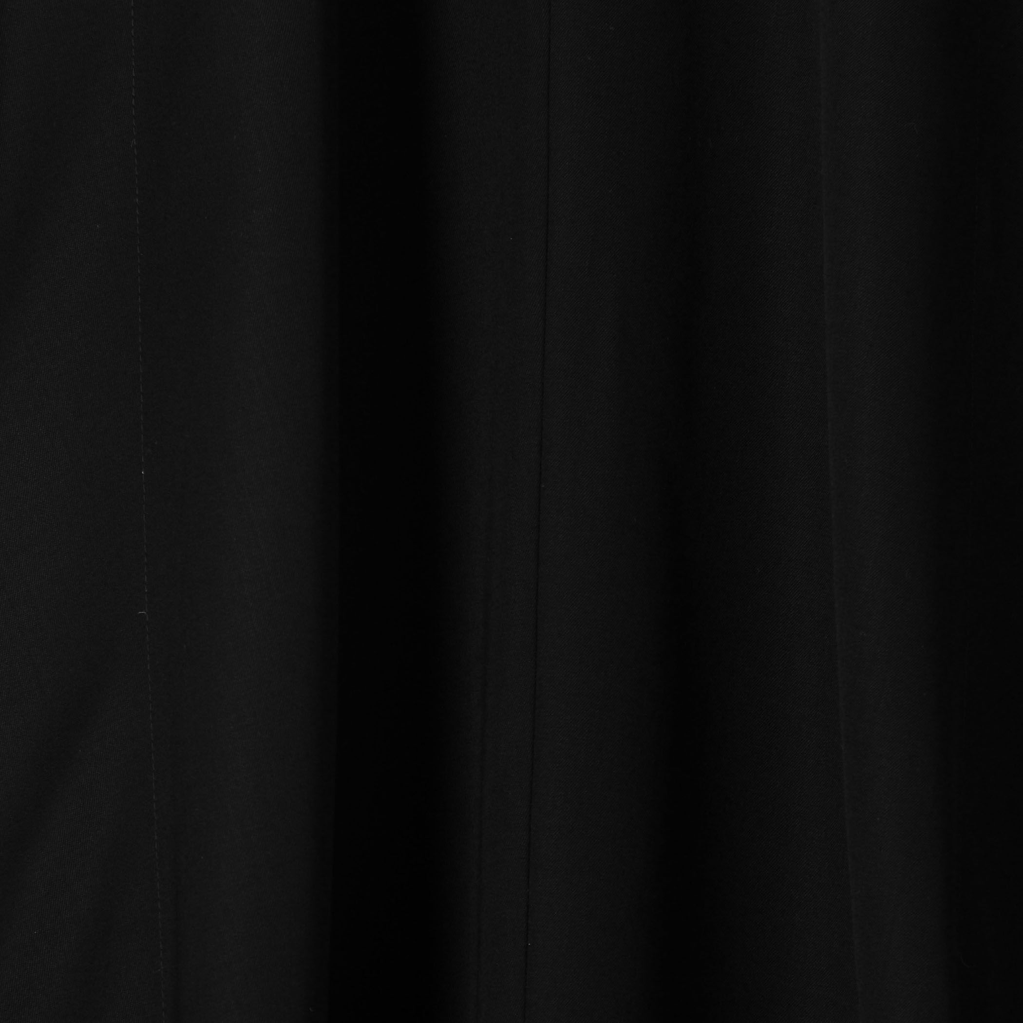 ハイツイストギャバジン Vネックロングワンピース｜トゥモローランド