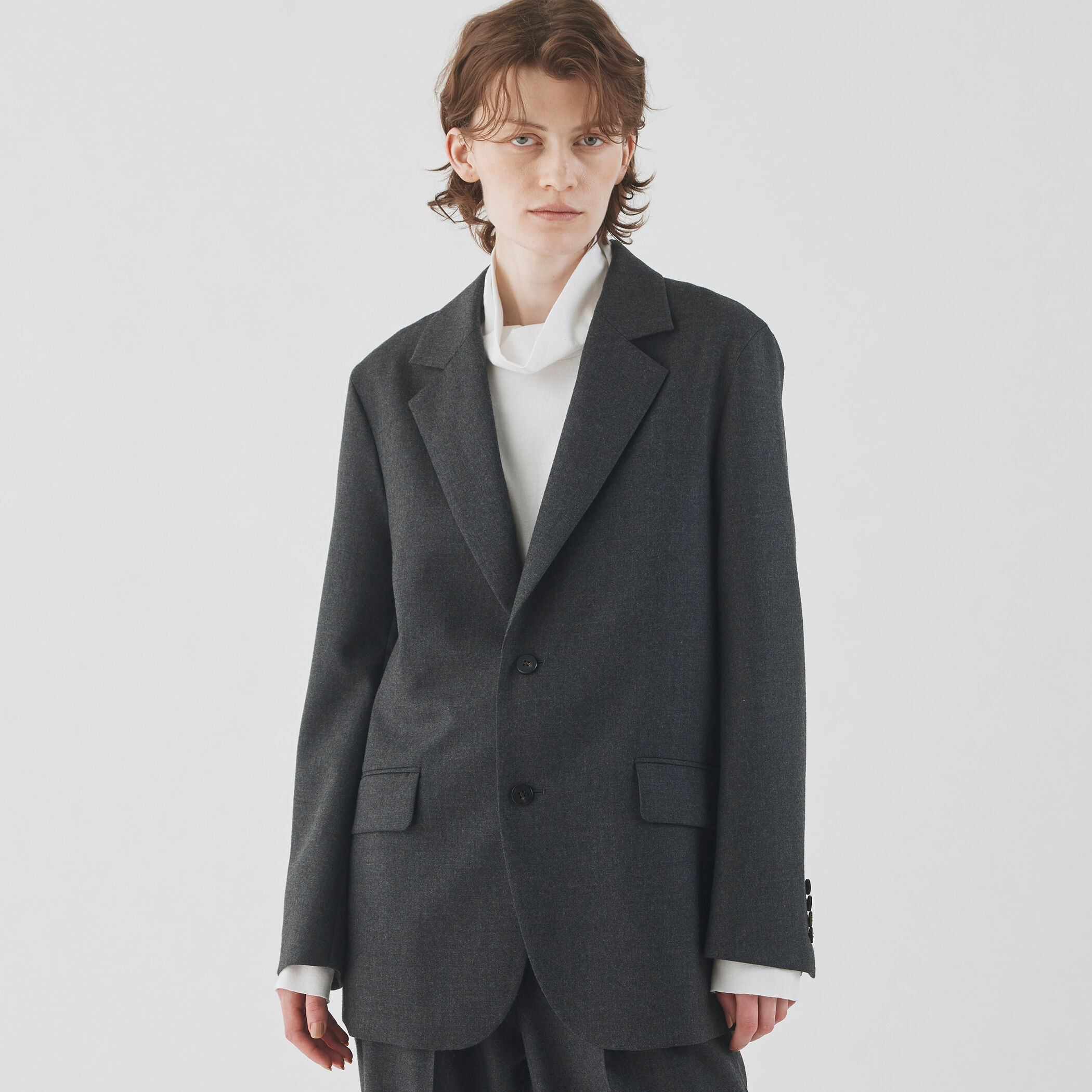 ウーステッドフラノ ボックスシルエットジャケット｜トゥモローランド