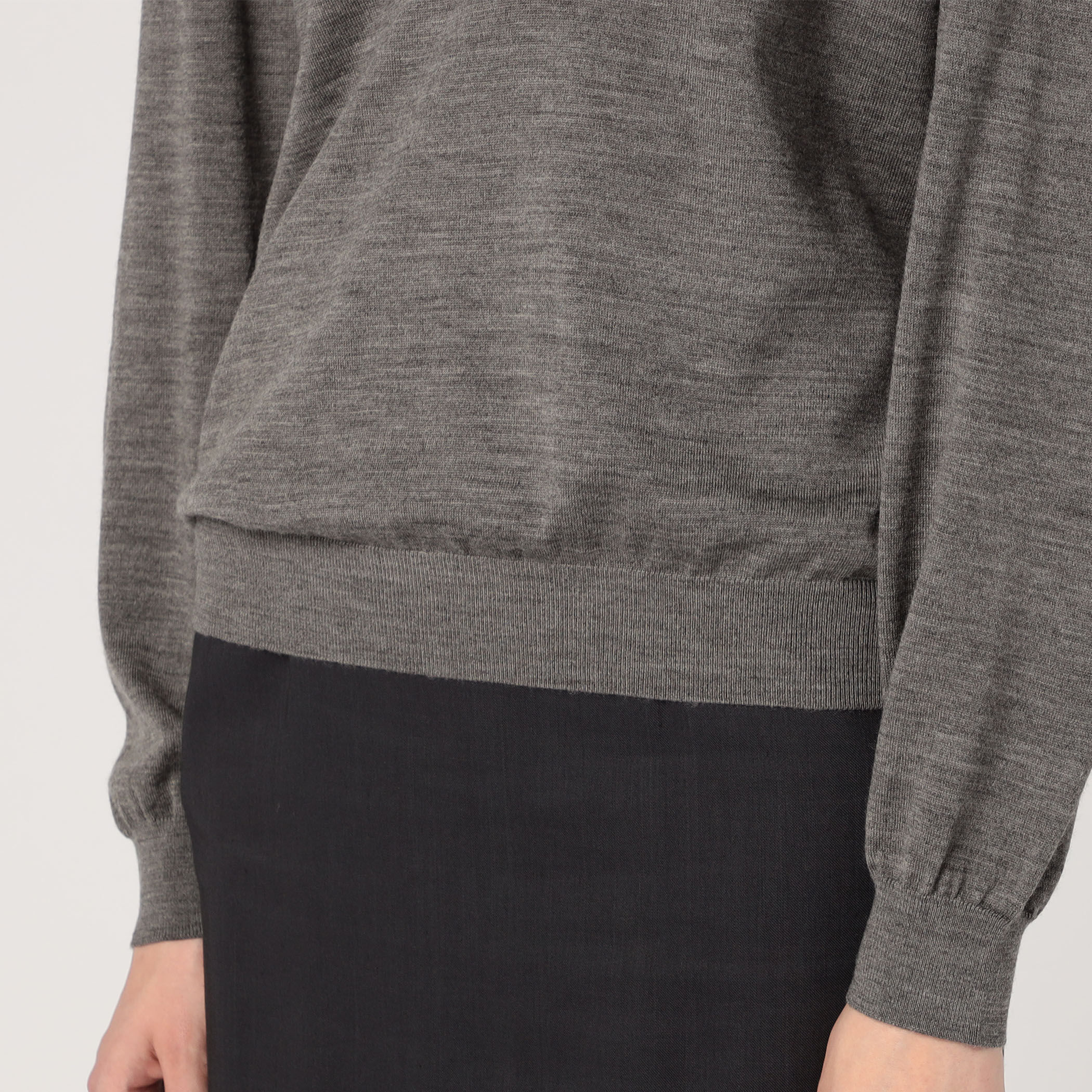 シルケットウール オープンカラープルオーバー｜トゥモローランド 公式通販