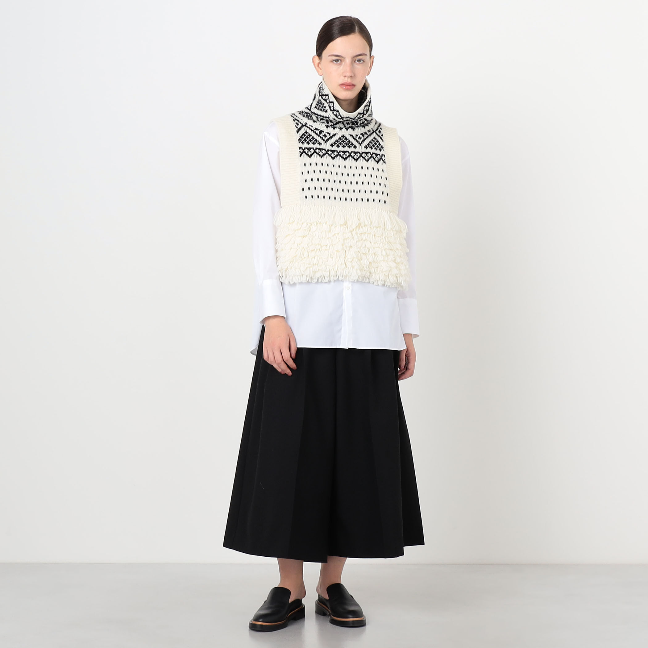 HYKE NORDIC VEST ハイネック ニットベスト｜トゥモローランド 公式サイト