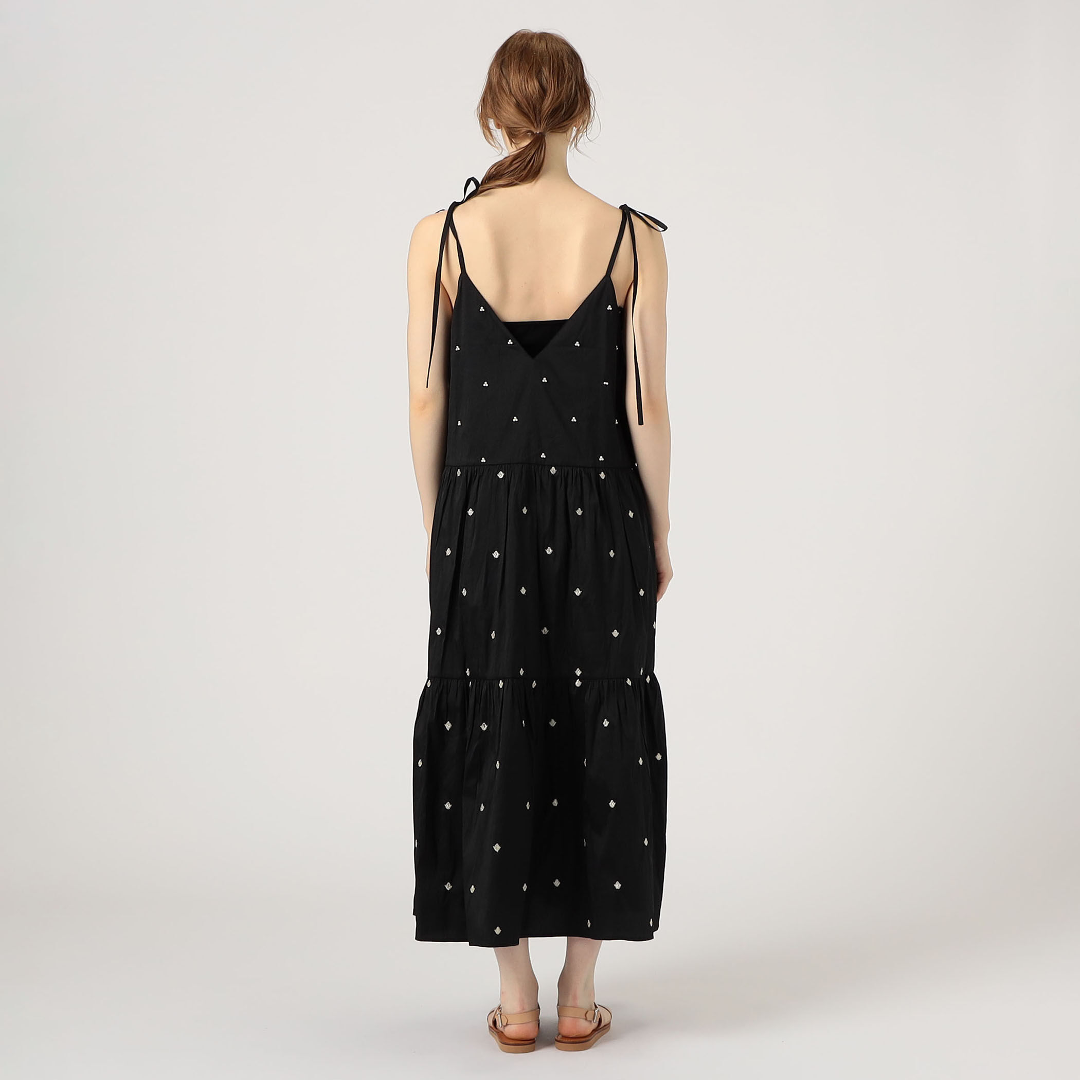 別注】ne Quittez pas BLACK pearl embroidery ドレス