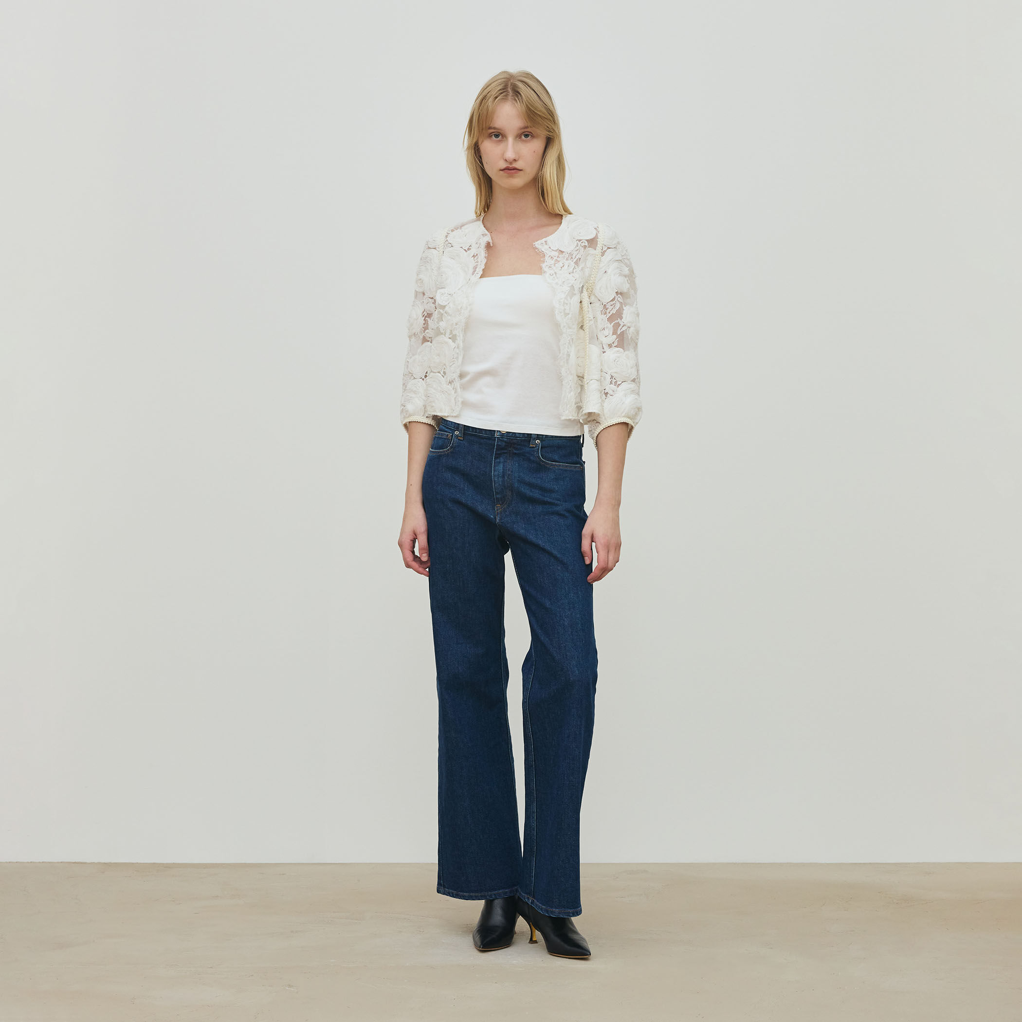 リバーレース クロップドジャケット｜トゥモローランド 公式通販