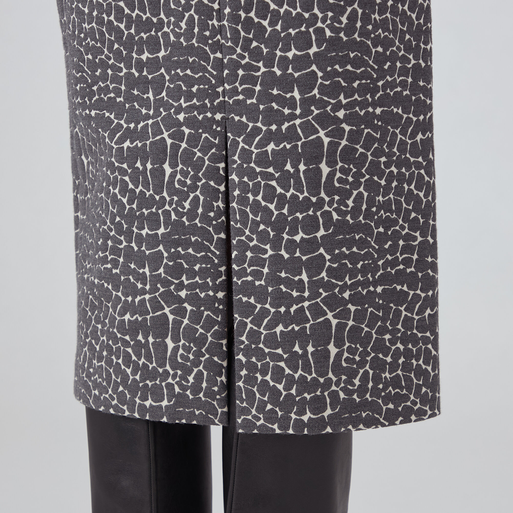 アニマルストレッチ タイトスカート｜トゥモローランド 公式通販