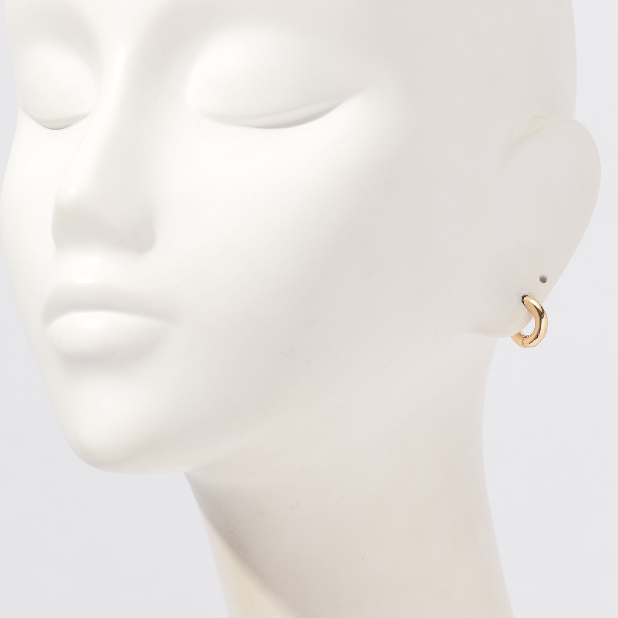 Anne ポリッシュ クロスオーバー ステートメント ピアス Annika Inez Wide Oblique Hoops S|トゥモローランド 公式通販
