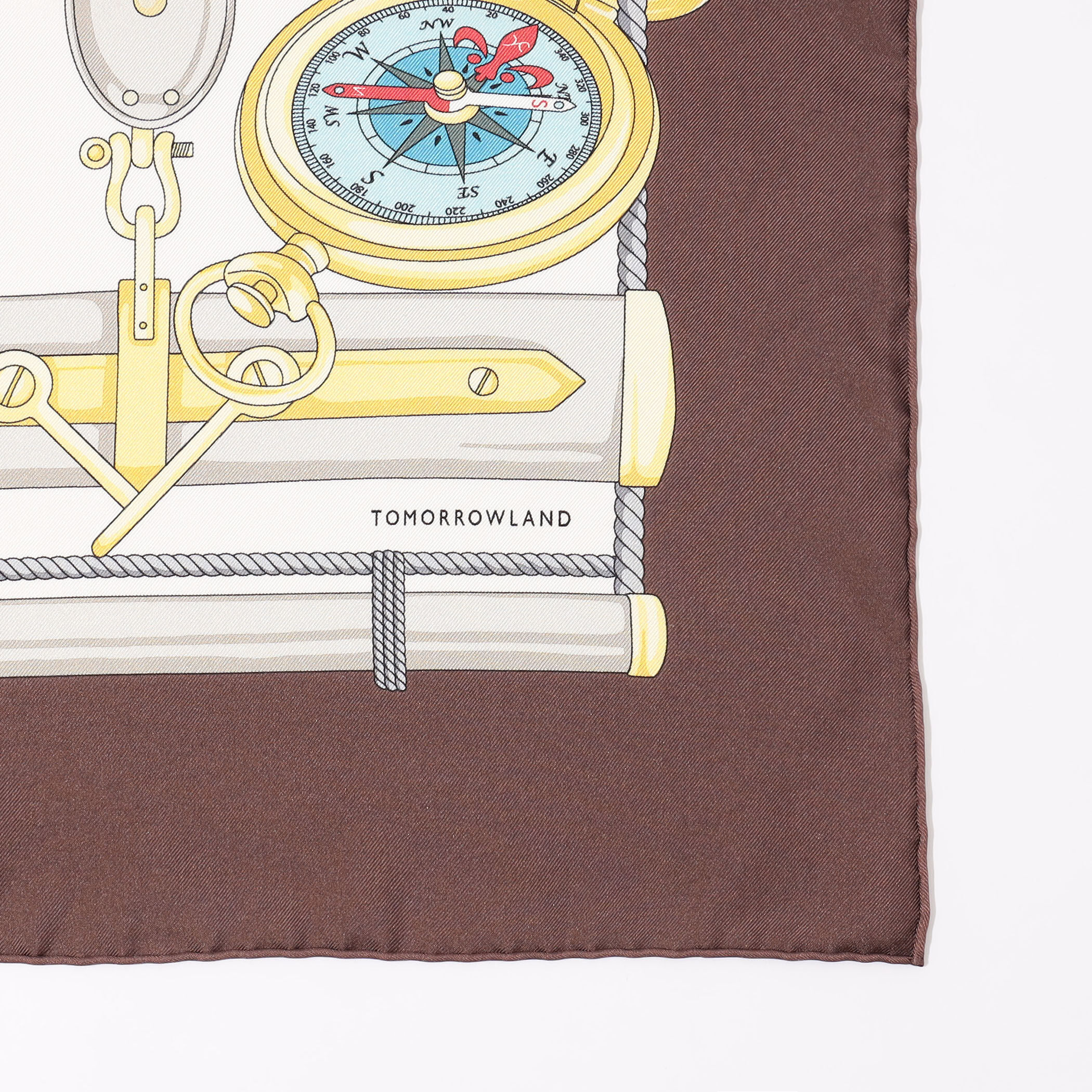 Atelier TOMORROWLAND FLAG シルクスカーフ｜トゥモローランド 公式サイト