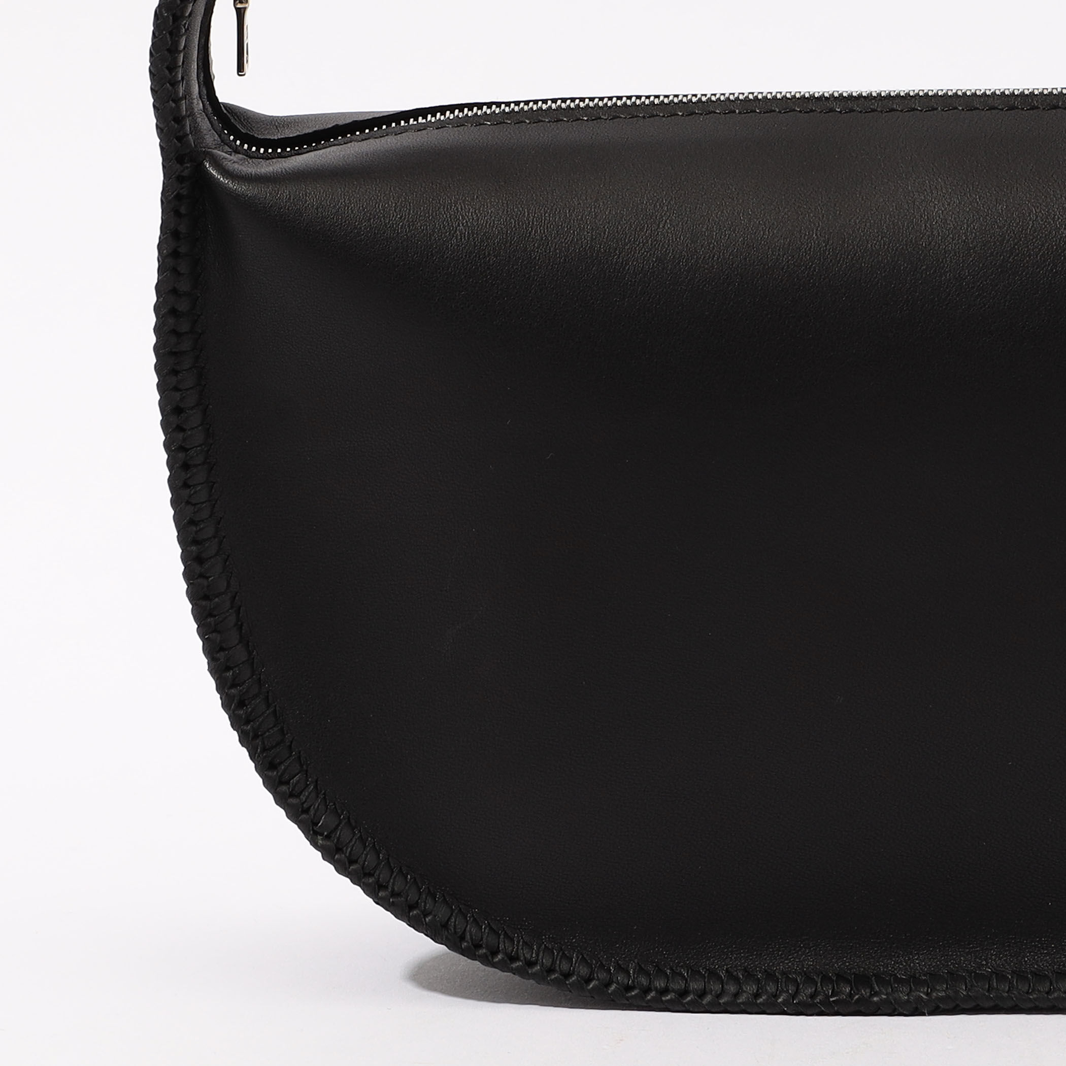 Aeta HARF MOON S ハーフムーンバッグ｜トゥモローランド 公式サイト
