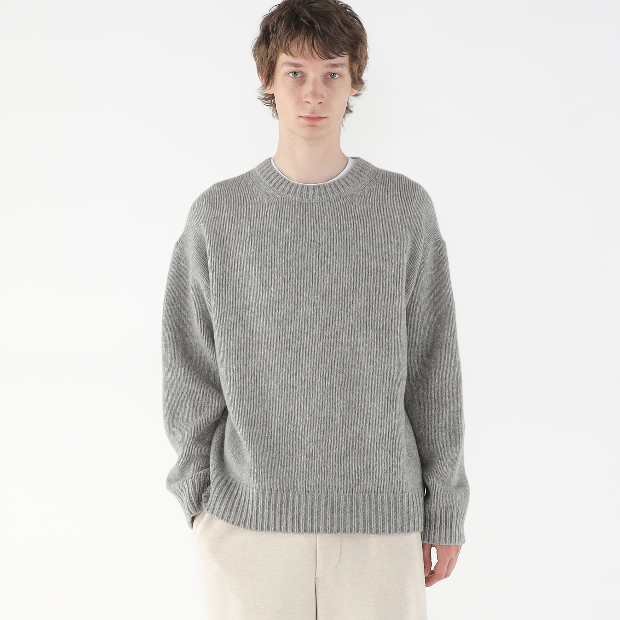 【再入荷】 ファインウールクルーネックニット｜トゥモローランド 公式通販 トップス