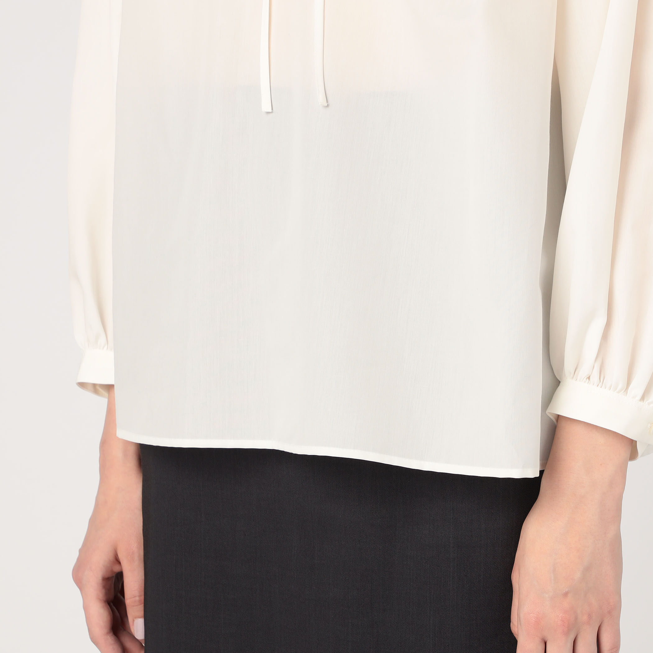 ハイカウントポプリン フリルカラーブラウス｜トゥモローランド 公式通販