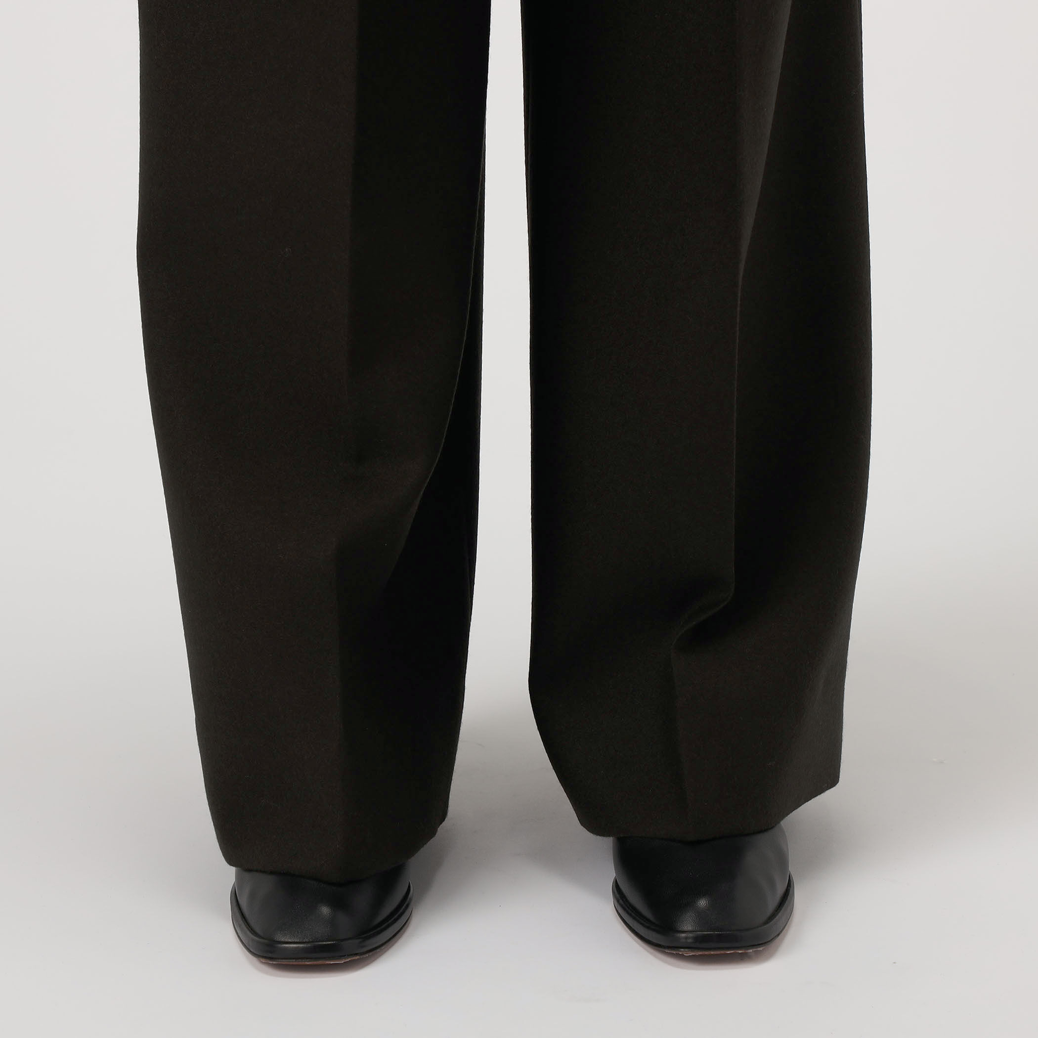 別注】THE RERACS×Edition THE GURKHA PANTS｜トゥモローランド 公式通販