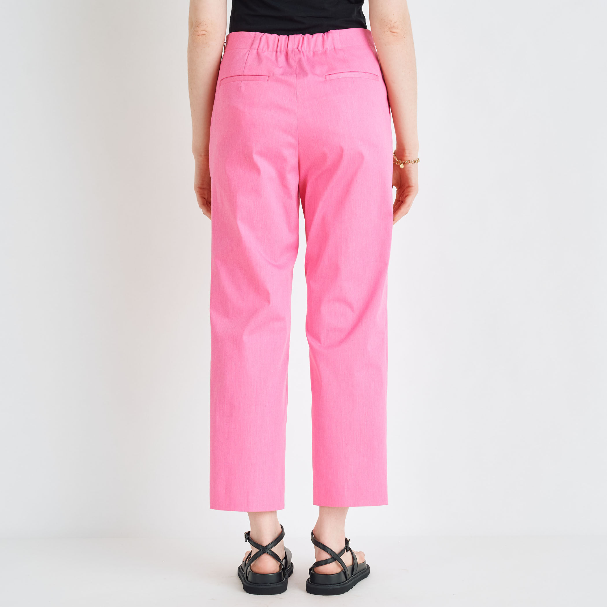 ストレッチツイル タックパンツ|トゥモローランド 公式通販 ストレッチツイル タックパンツ|トゥモローランド 公式通販