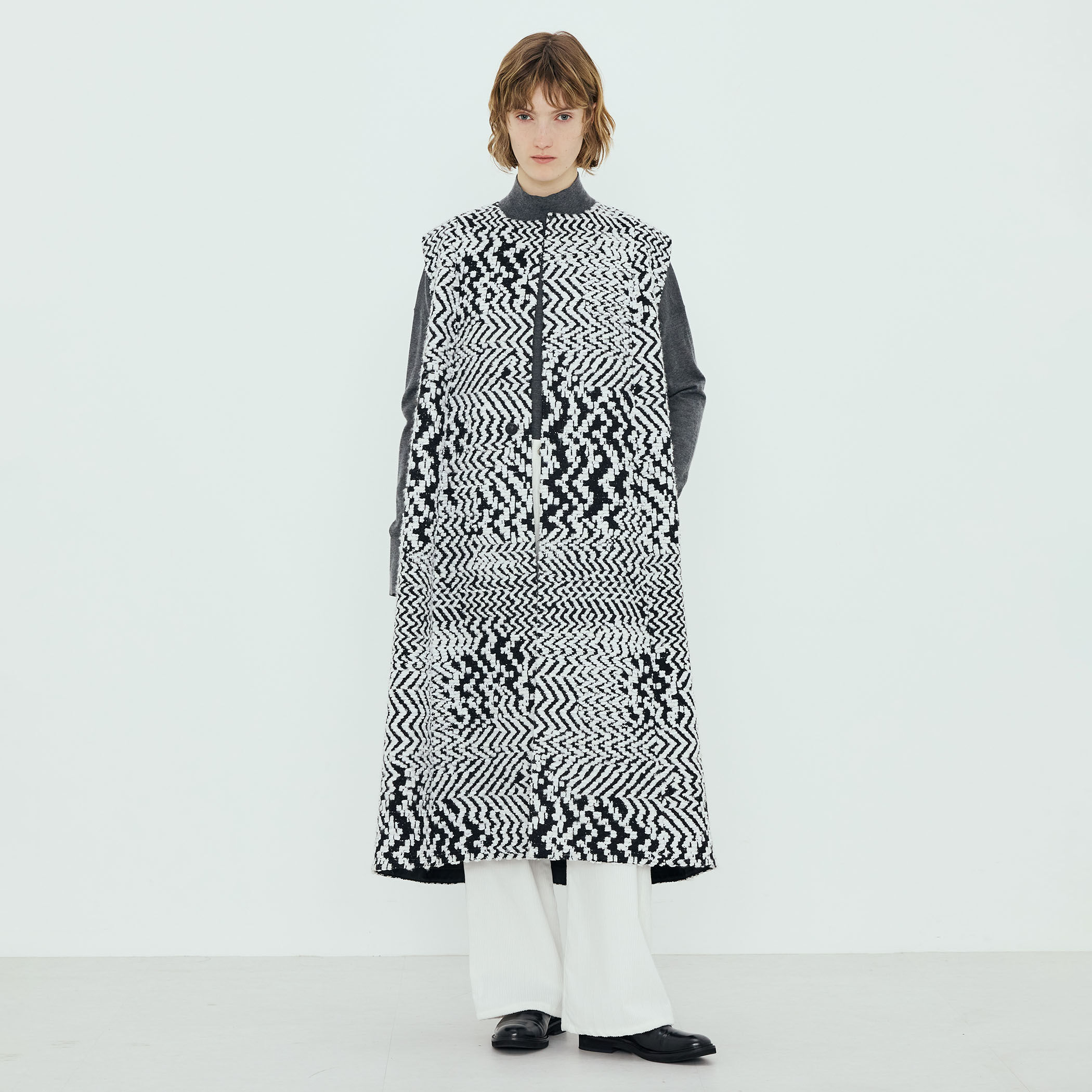 モノトーンジャカード ロングジレ｜トゥモローランド 公式通販