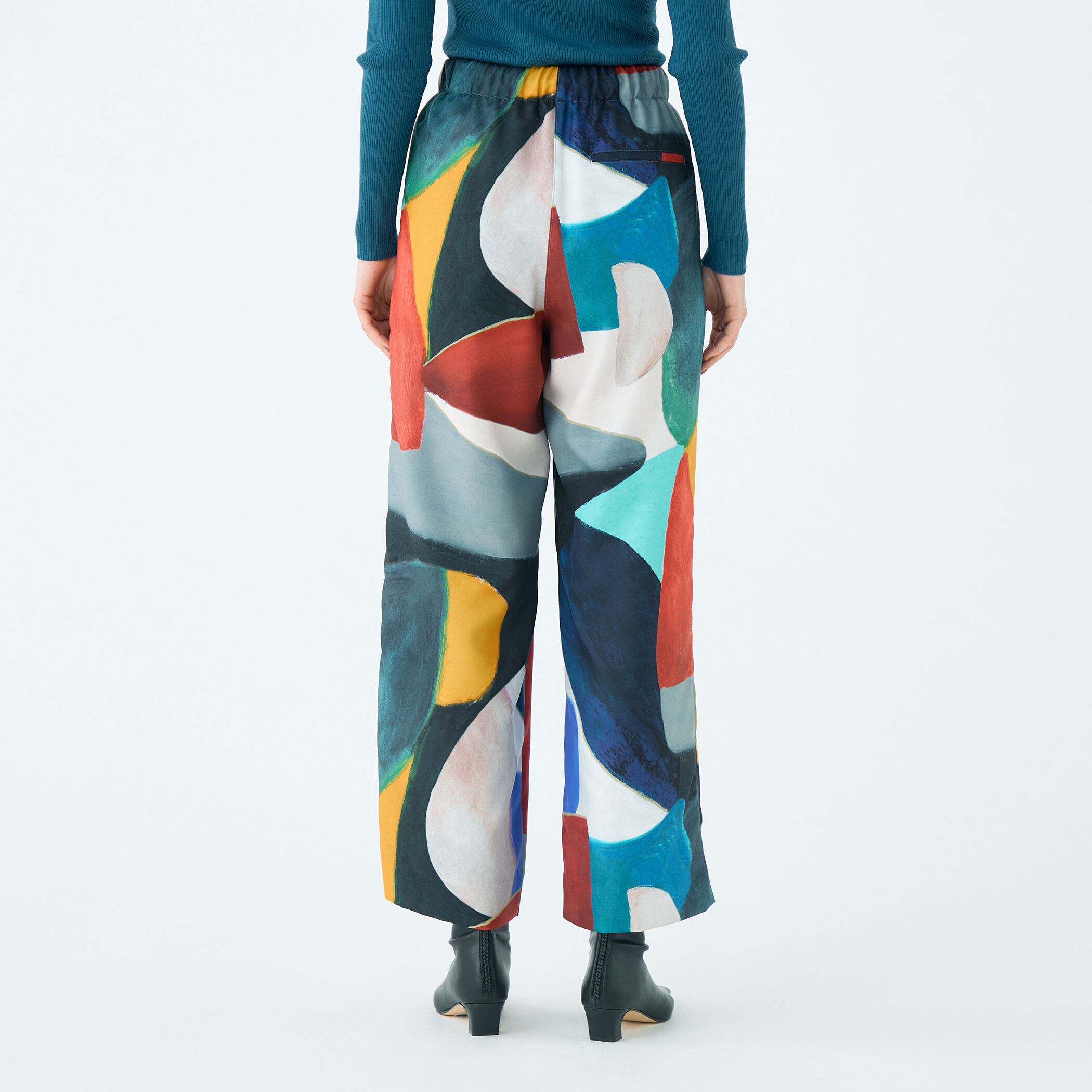 アルテミスプリント 1タックイージーパンツ｜トゥモローランド 公式通販