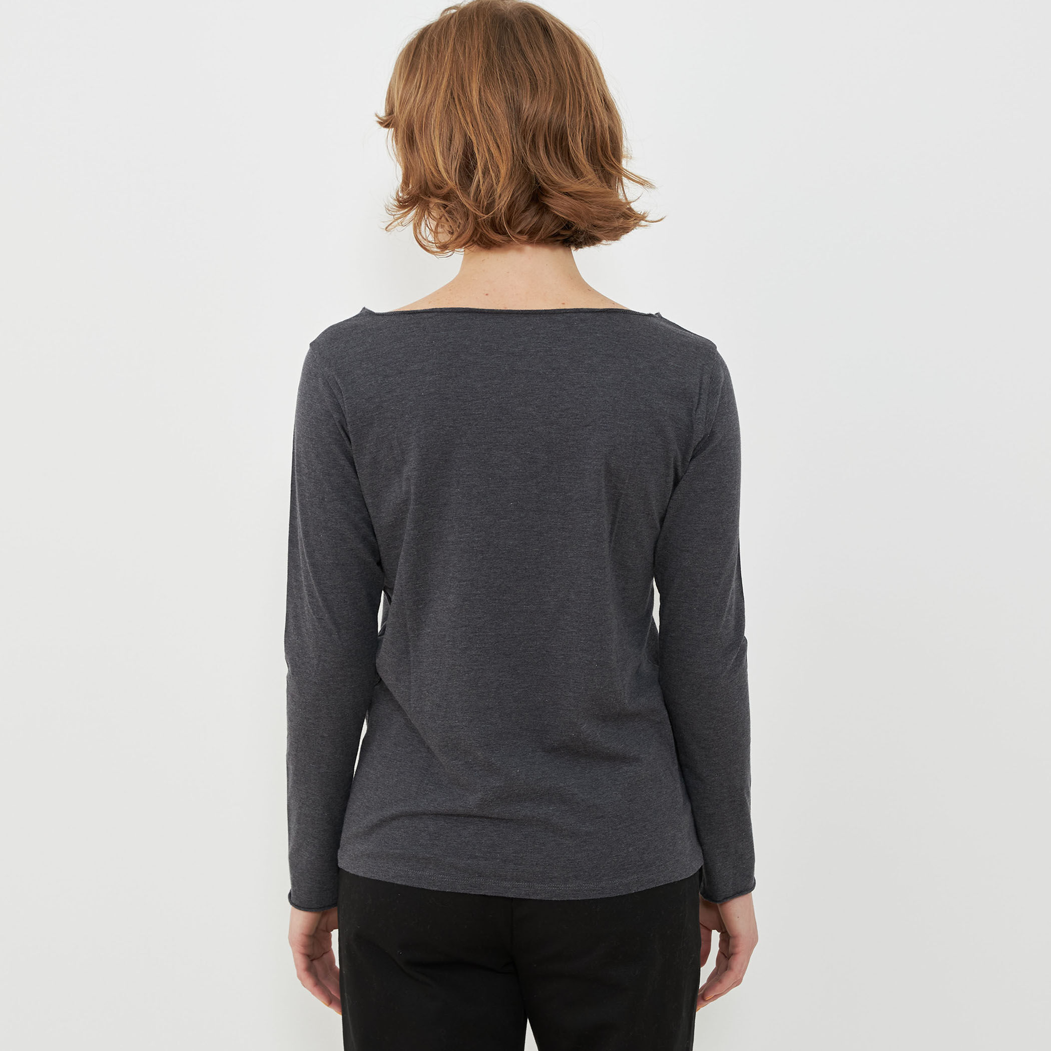 スムージーコットン ボートネックプルオーバー｜トゥモローランド 公式通販